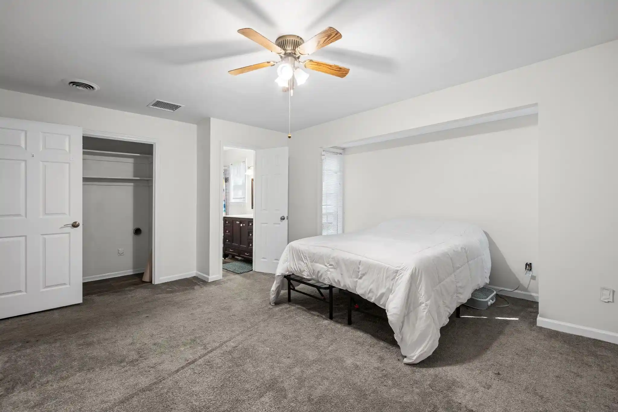 Photo 3 of Single family home for sale at 1319 Weymouth St, Memphis, TN 38108 | MLS# 10230606 | Listing updated on 2026-10-06