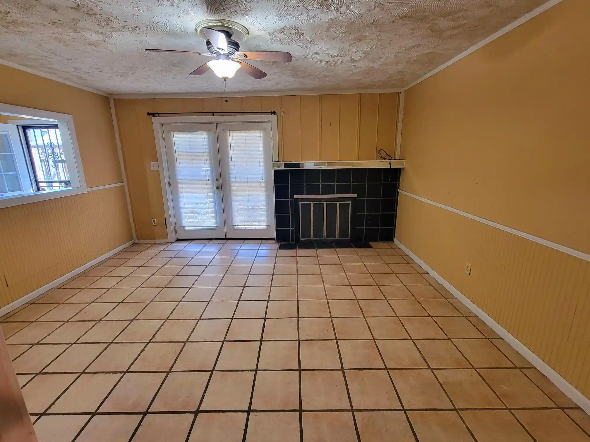 Photo 4 of Townhouse for sale at 5273 Chatfield Dr #5273, Memphis, TN 38116 | MLS# 10230609 | Listing updated on 2026-09-18