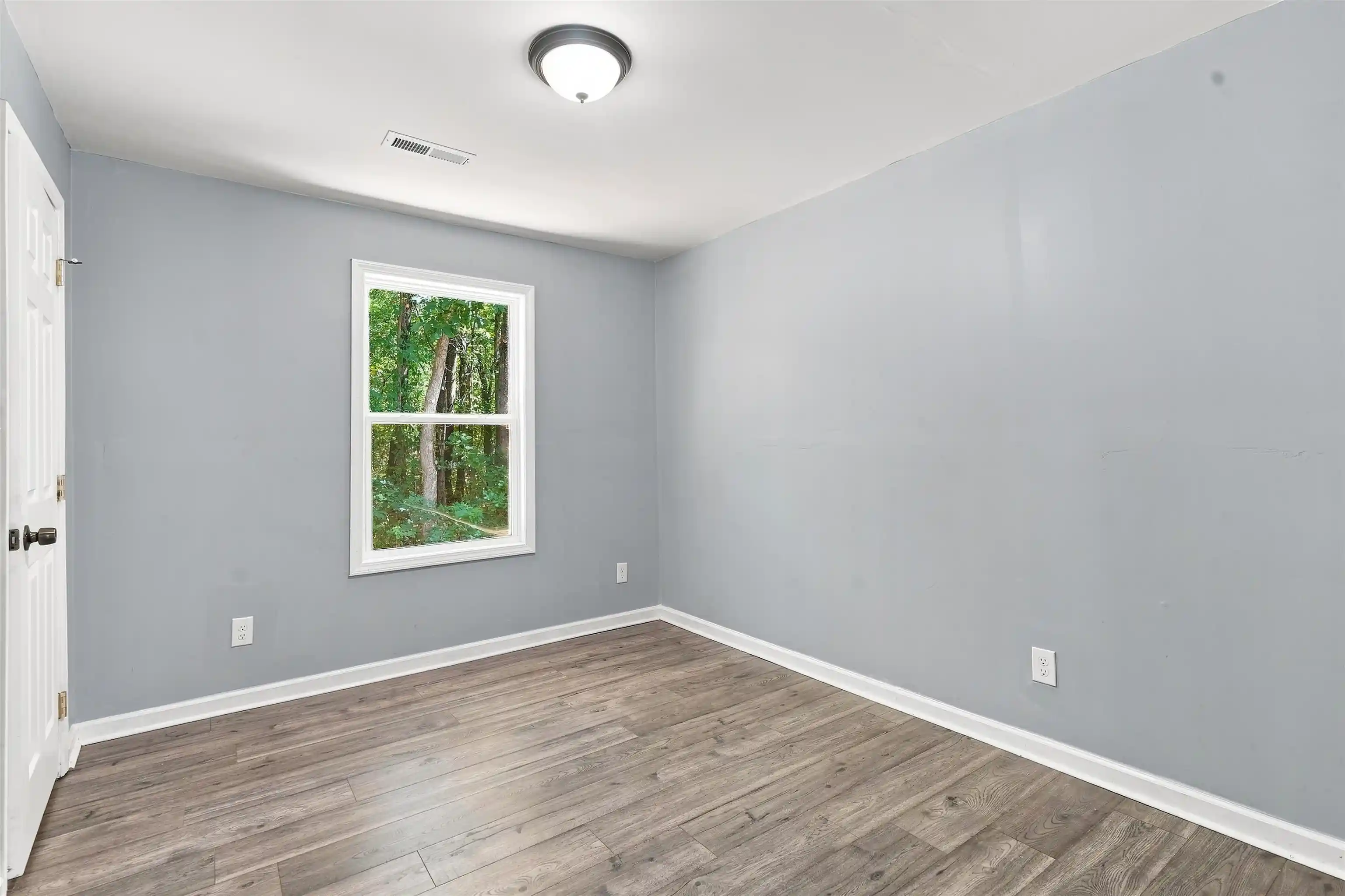 Photo 2 of Sale Pending at 54 Jones Ave, Mason, TN 38049 | MLS# 10230631 | Listing updated on 2026-09-24