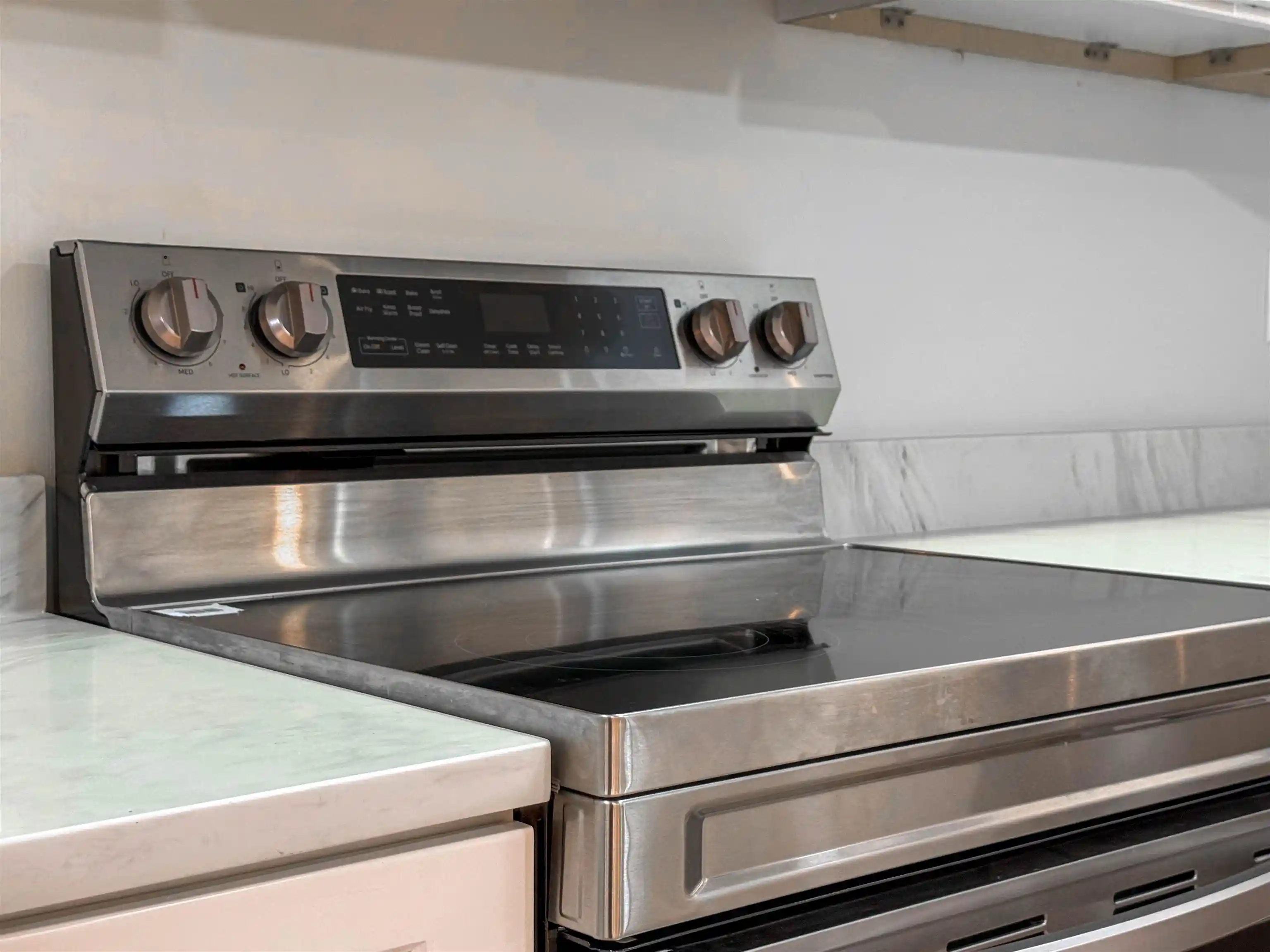 Photo 2 of Single family home for sale at 3217 Starsdale St, Memphis, TN 38118 | MLS# 10230637 | Listing updated on 2026-09-25