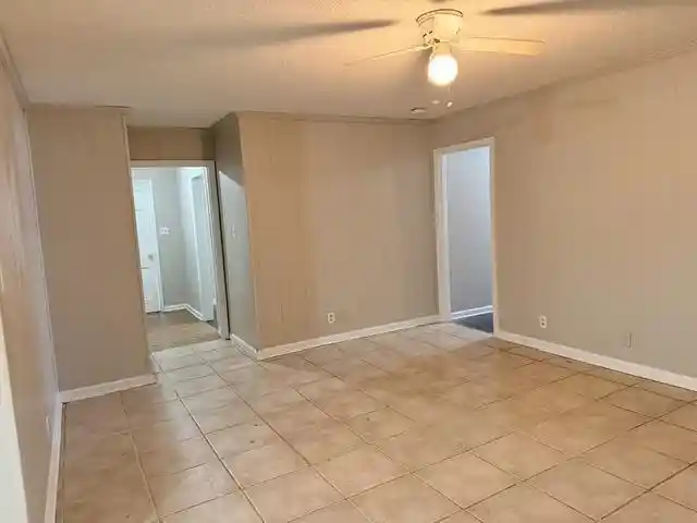Photo 3 of Single family home for sale at 2964 Kenneth St, Memphis, TN 38128 | MLS# 10230660 | Listing updated on 2026-09-20
