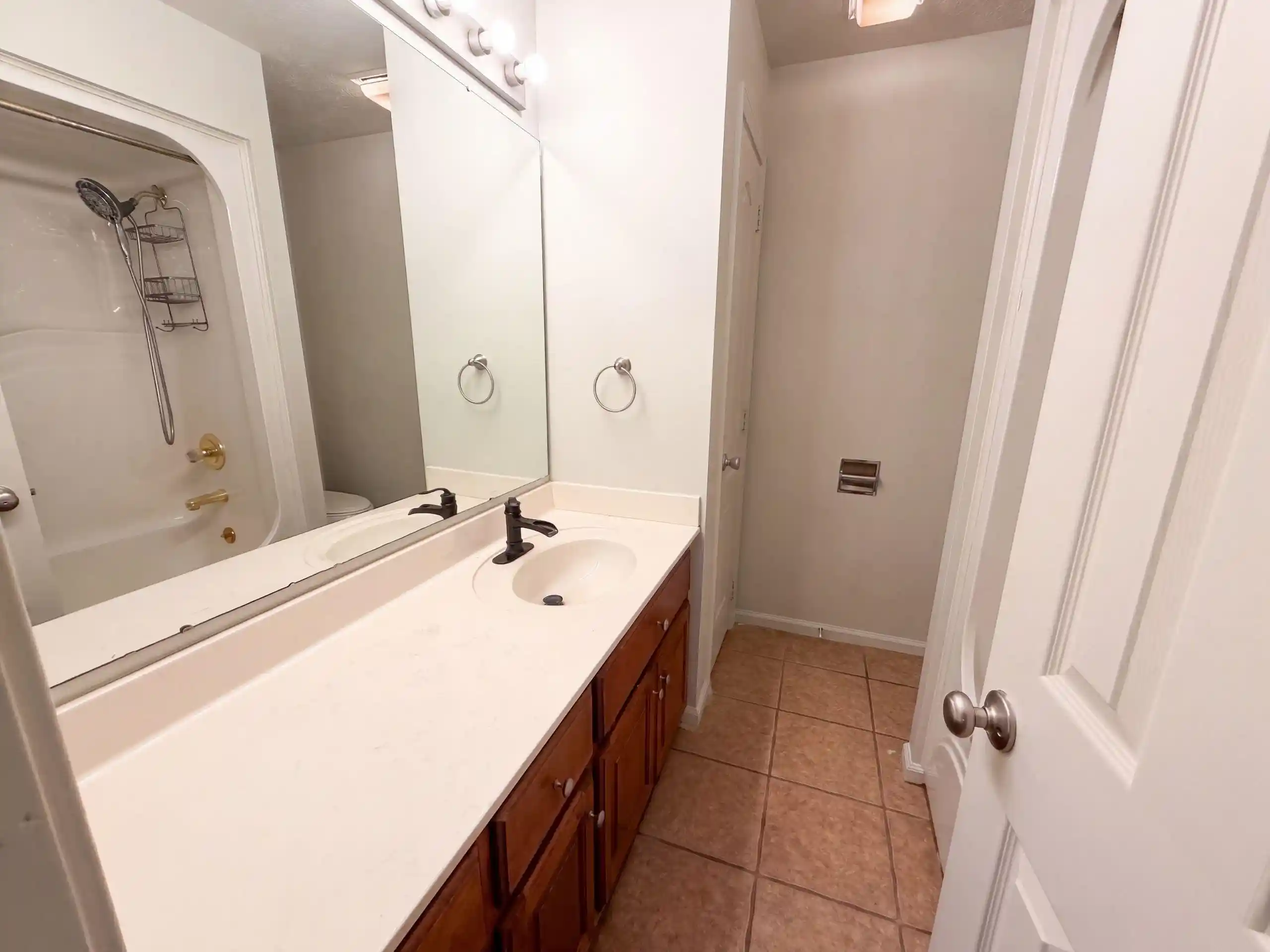 Photo 4 of Sale Pending at 675 Jenny Rd, Selmer, TN 38375 | MLS# 10230663 | Listing updated on 2026-10-08