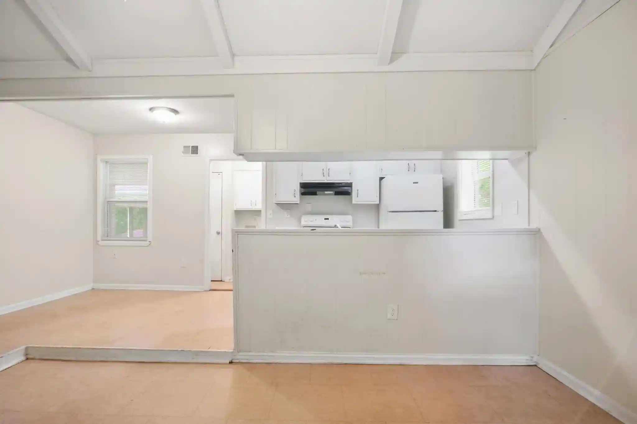 Photo 3 of Sale Pending at 4086 Haliburton St, Memphis, TN 38128 | MLS# 10230673 | Listing updated on 2026-10-07