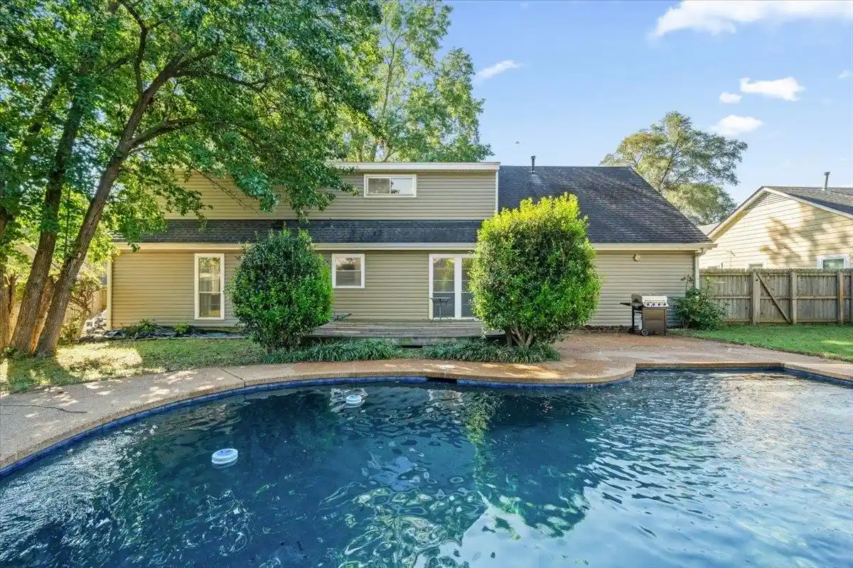 Photo 1 of Single family home for sale at 8438 River Glen Dr, Germantown, TN 38139 | MLS# 10230688 | Listing updated on 2026-09-18