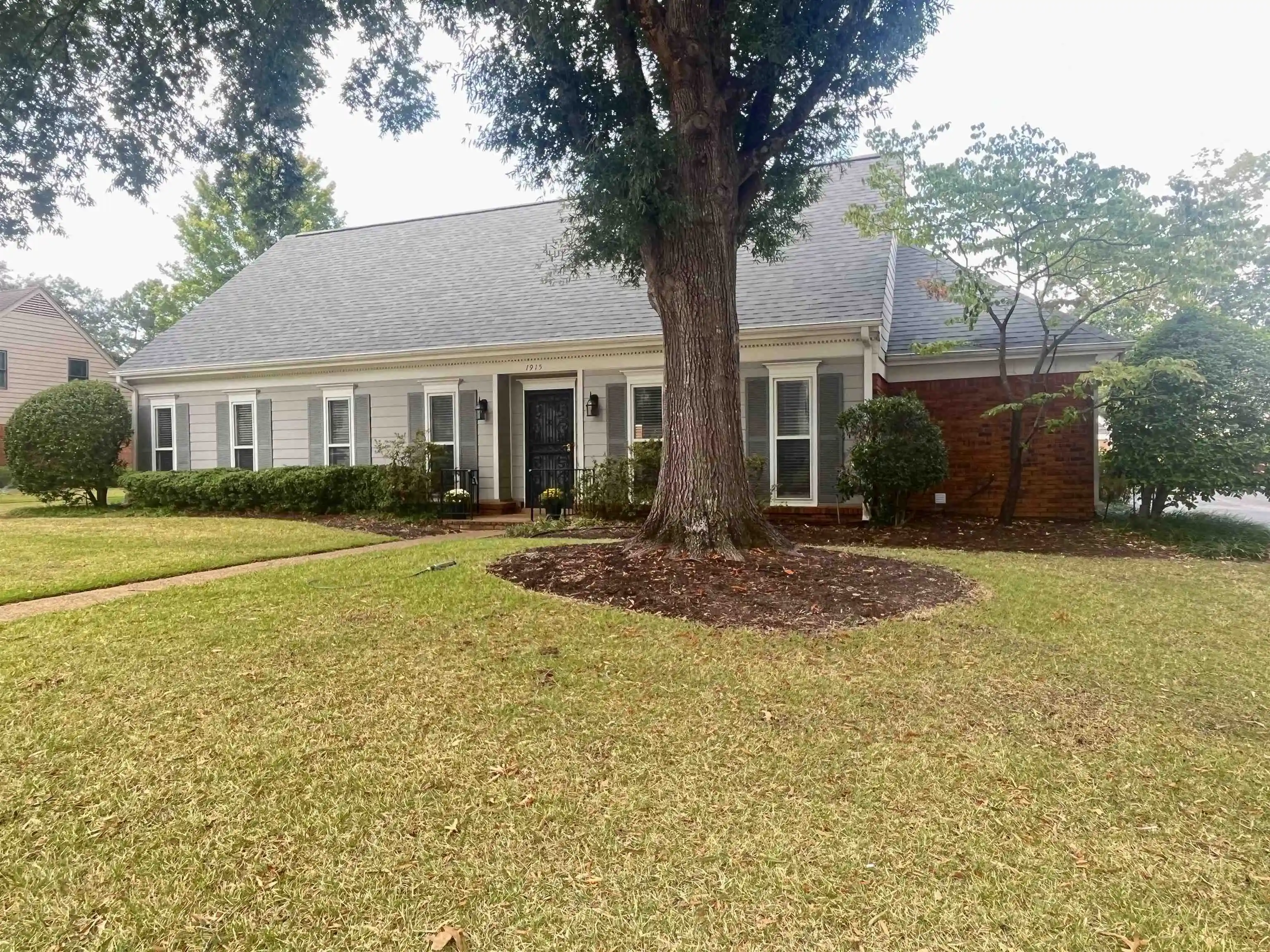 Photo 1 of Single family home for sale at 1915 Allenby Rd, Germantown, TN 38139 | MLS# 10230691 | Listing updated on 2026-09-18