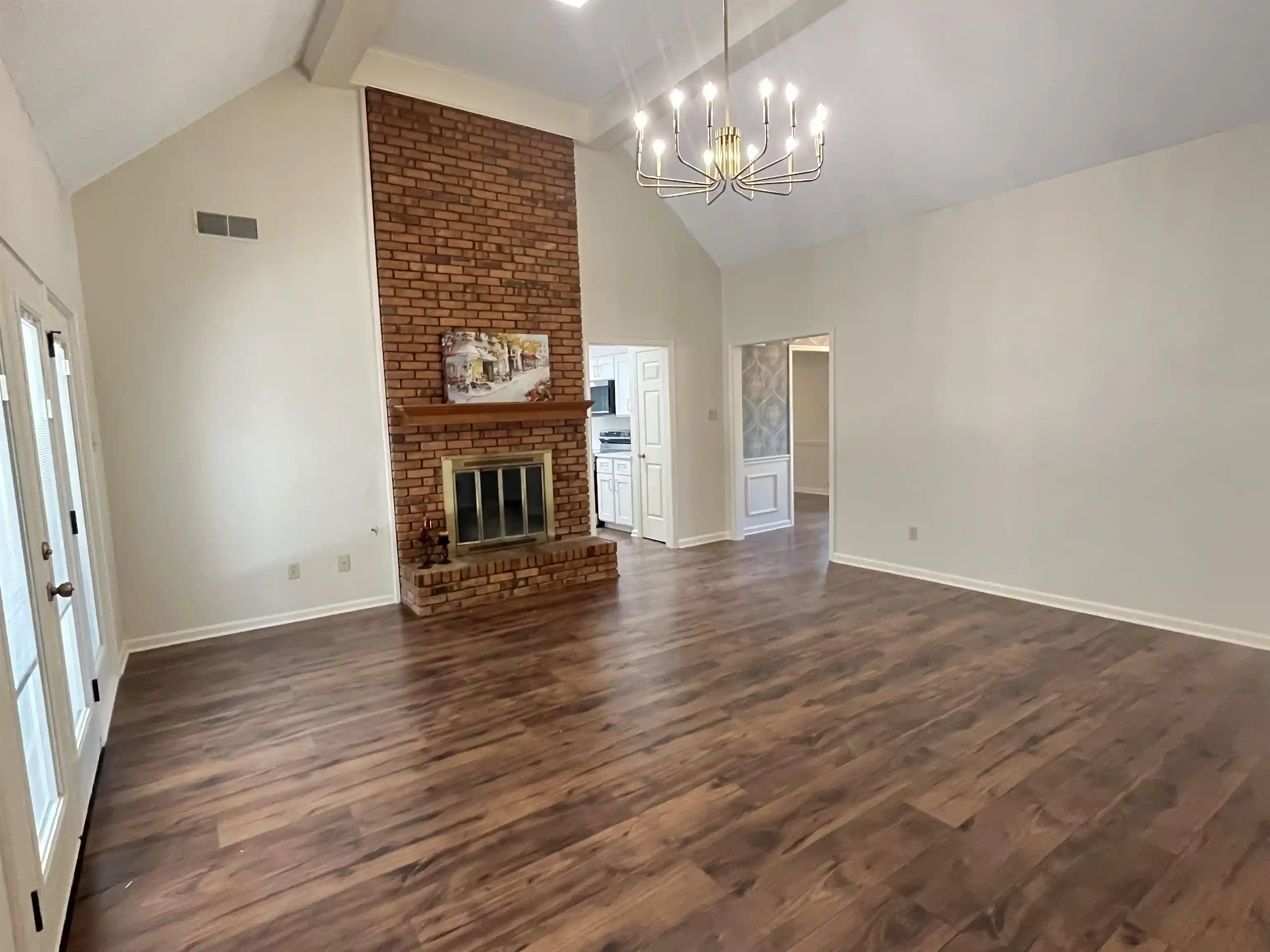 Photo 3 of Single family home for sale at 1915 Allenby Rd, Germantown, TN 38139 | MLS# 10230691 | Listing updated on 2026-09-18