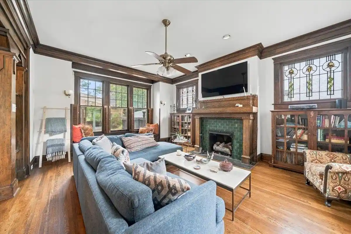 Photo 1 of Single family home for sale at 299 N Mcneil St, Memphis, TN 38112 | MLS# 10230708 | Listing updated on 2026-10-16