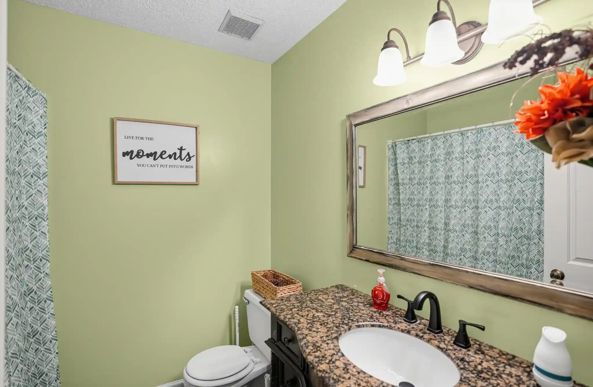 Photo 3 of Single family home for sale at 157 Quail Crk Dr, Covington, TN 38019 | MLS# 10230720 | Listing updated on 2026-09-18
