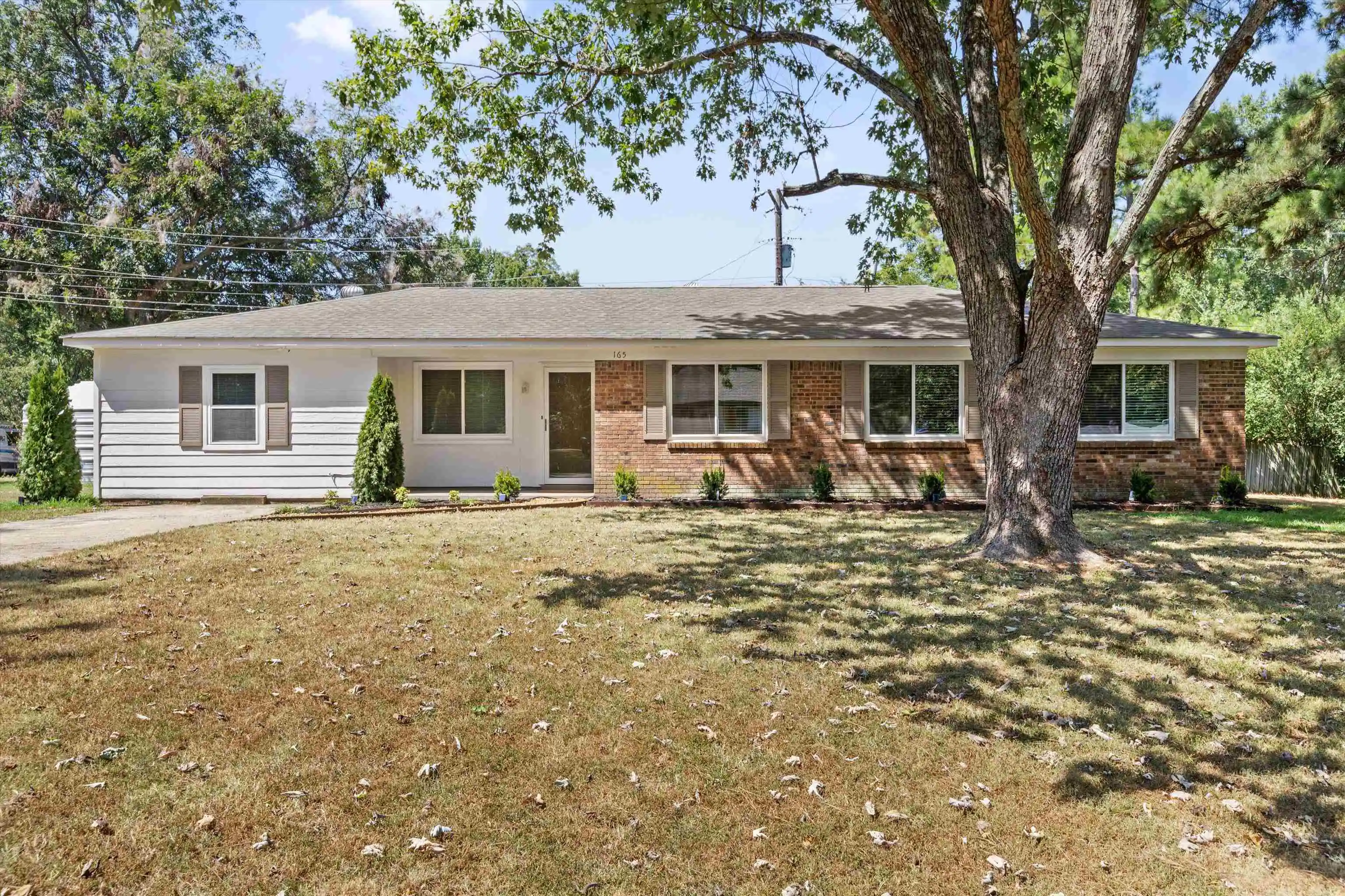 Photo 1 of Single family home for sale at 165 East Dr, Munford, TN 38058 | MLS# 10230726 | Listing updated on 2026-09-18