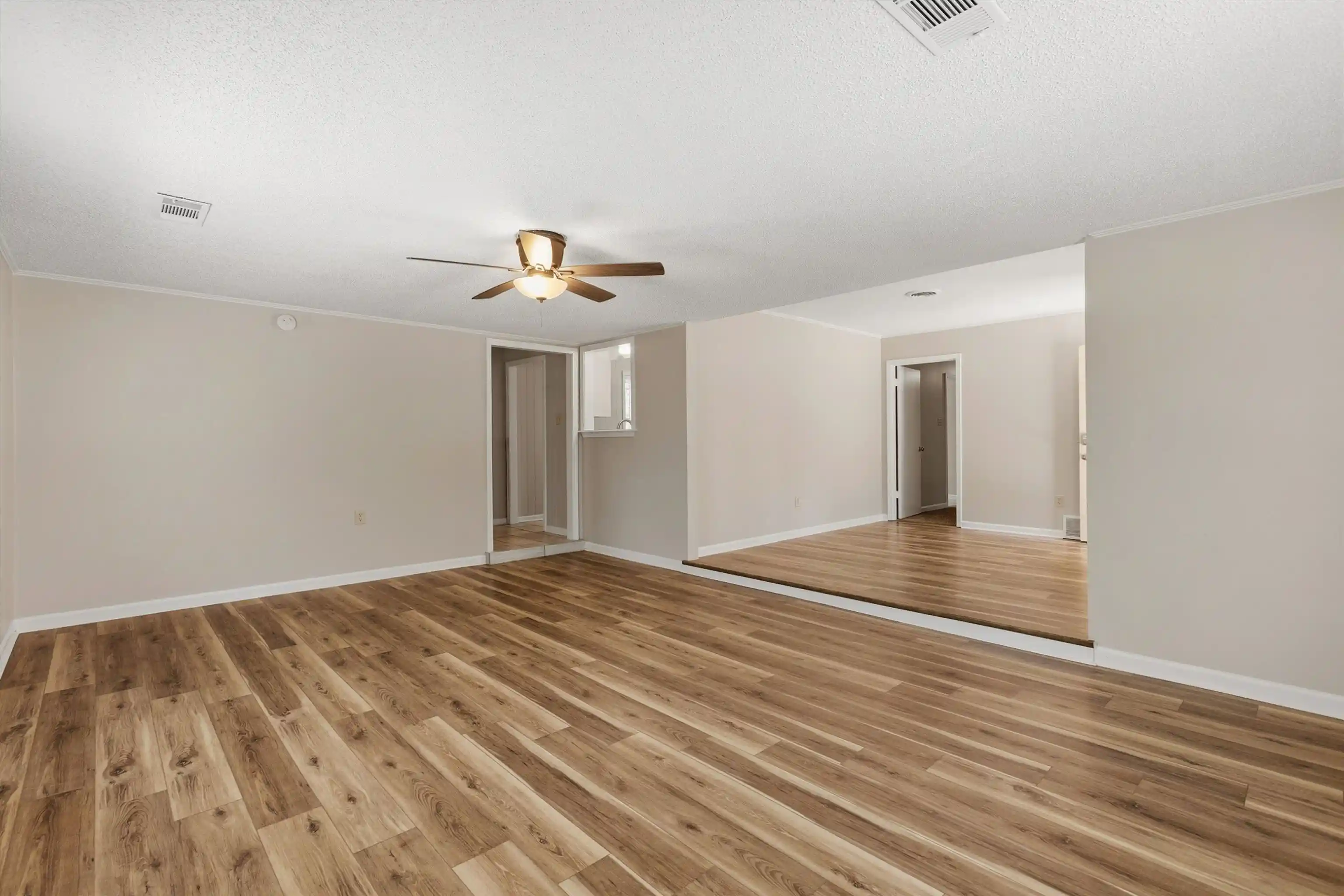 Photo 2 of Single family home for sale at 165 East Dr, Munford, TN 38058 | MLS# 10230726 | Listing updated on 2026-09-18