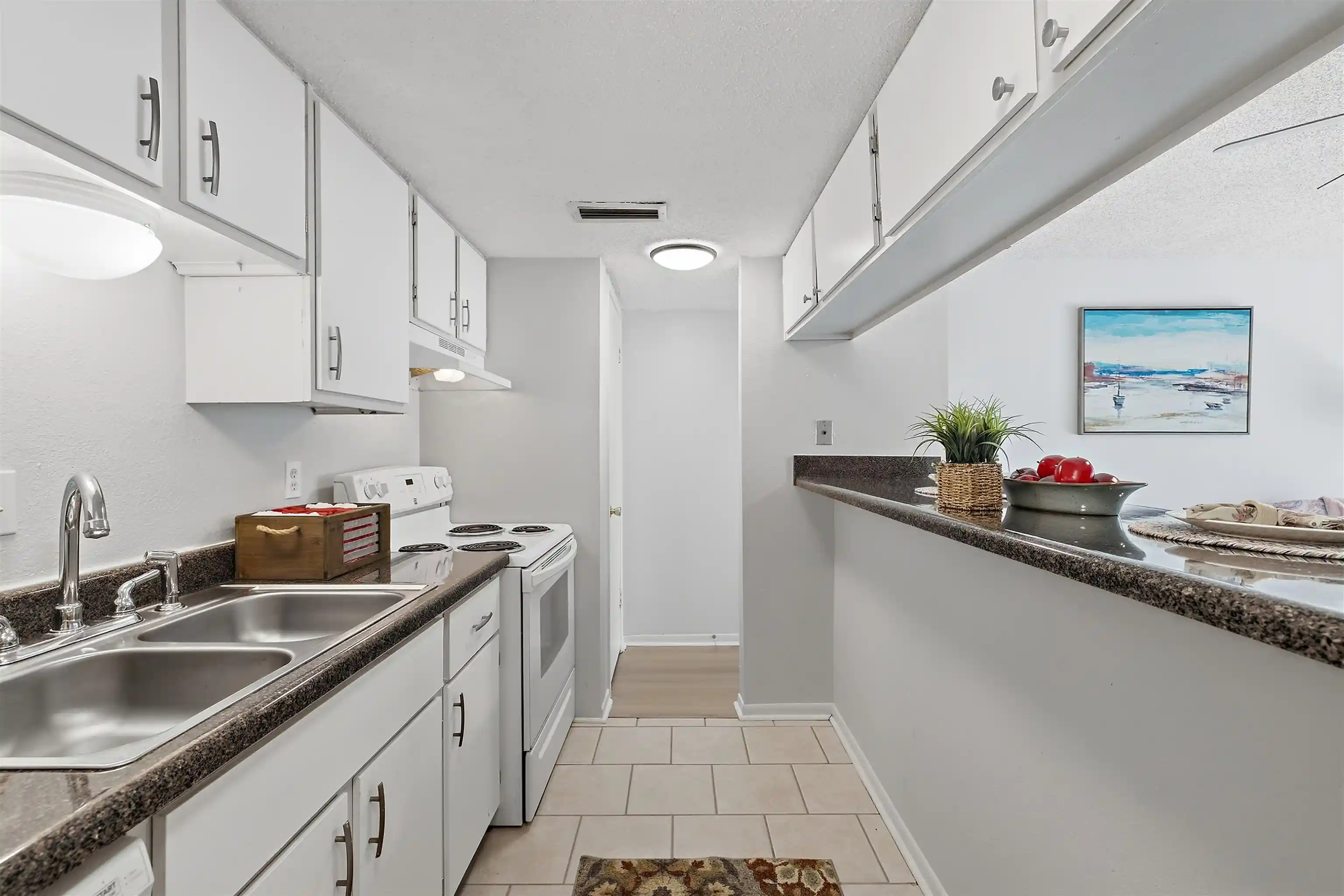 Photo 3 of Townhouse for sale at 6768 Quail Holw Ct #6768, Memphis, TN 38120 | MLS# 10230727 | Listing updated on 2026-10-08