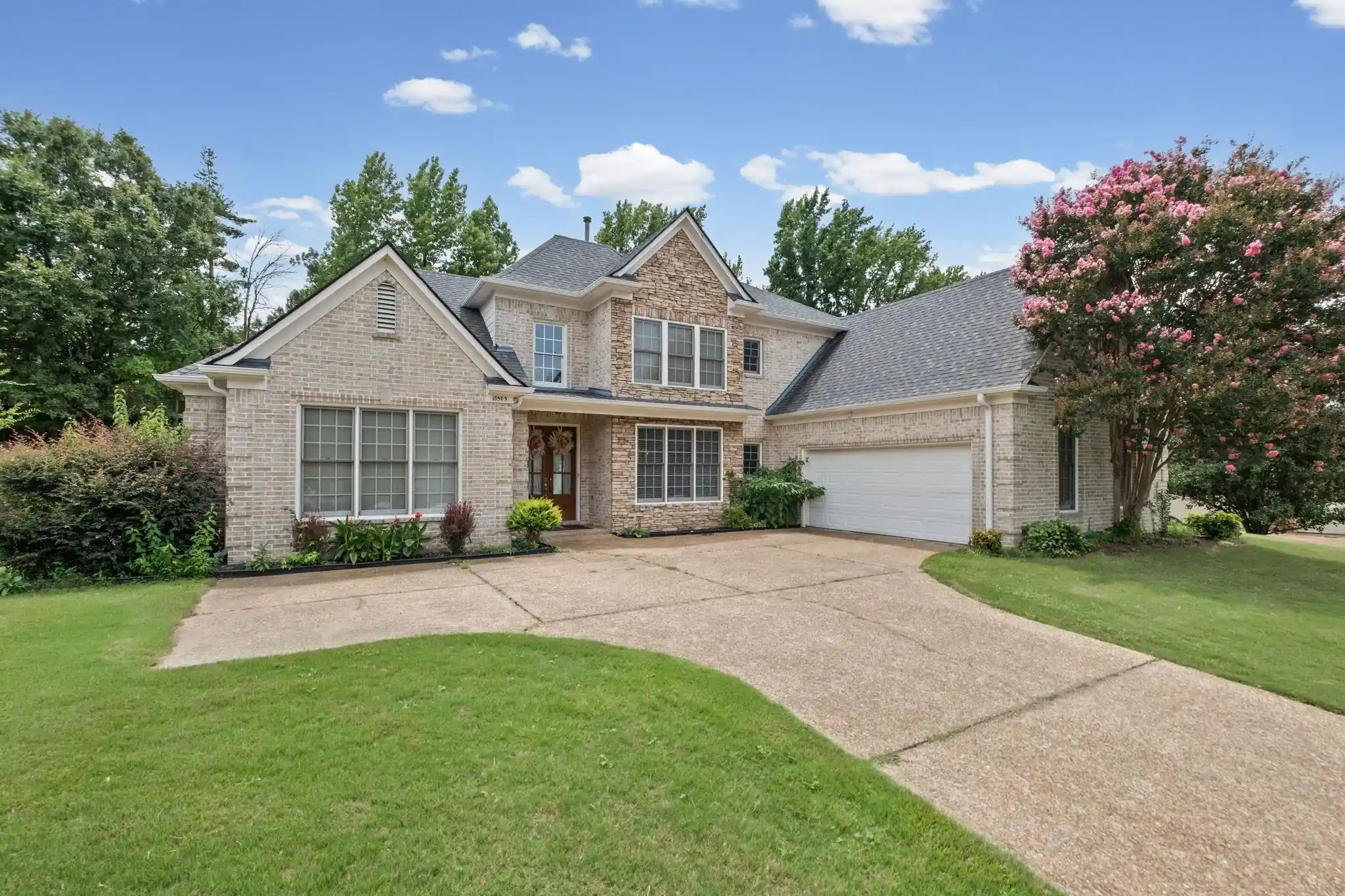Photo 1 of Single family home for sale at 10505 Pisgah Forest Ln, Cordova, TN 38016 | MLS# 10230735 | Listing updated on 2026-09-18