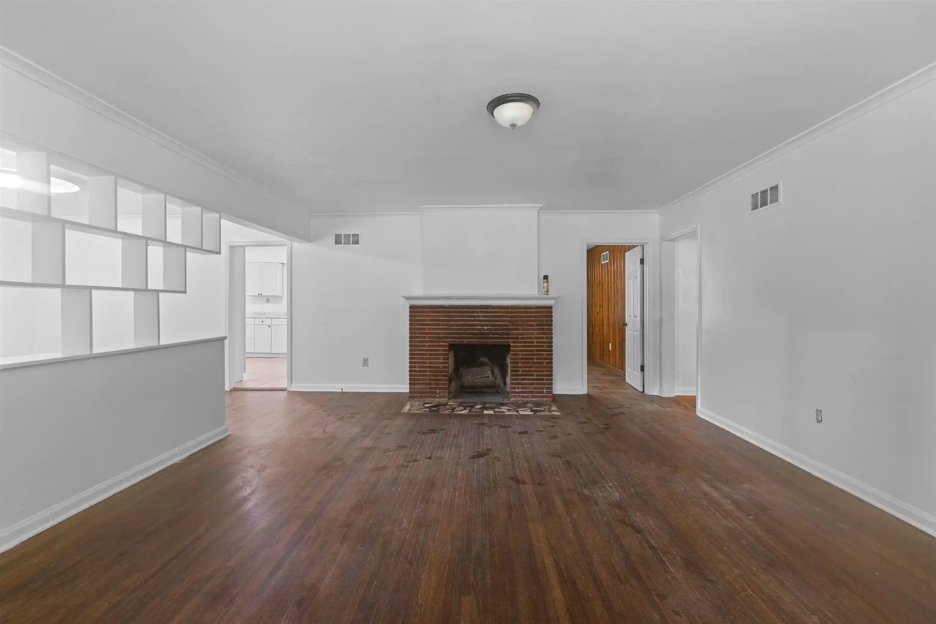 Photo 3 of Single family home for sale at 3286 Dogwood Ln, Memphis, TN 38116 | MLS# 10230742 | Listing updated on 2026-09-23