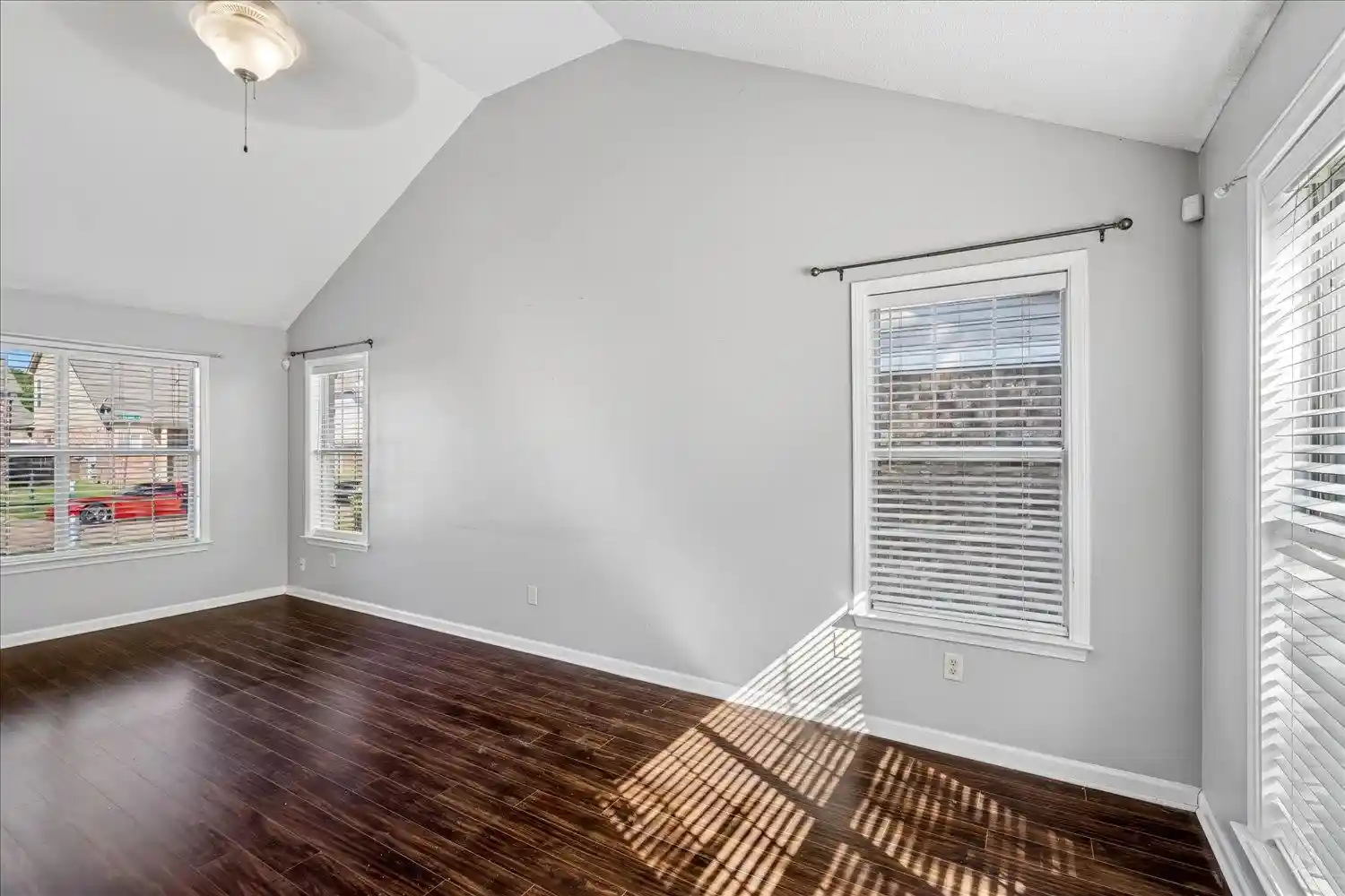 Photo 2 of Single family home for sale at 7033 S Wynne Ridge Dr, Cordova, TN 38016 | MLS# 10230745 | Listing updated on 2026-09-19