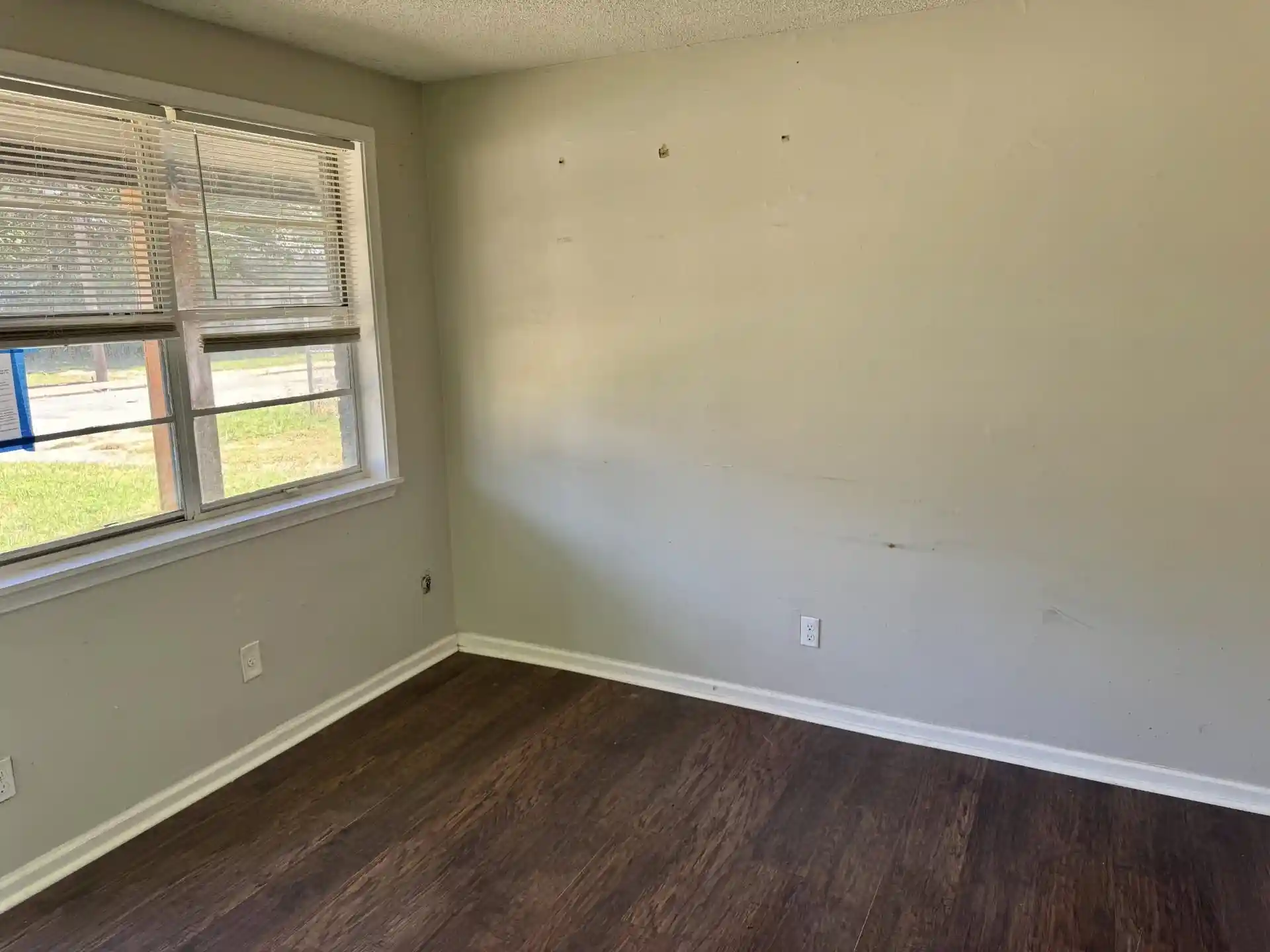 Photo 4 of House for sale at 1481 Oaklawn St, Memphis, TN 38114 | MLS# 10230747 | Listing updated on 2026-09-19