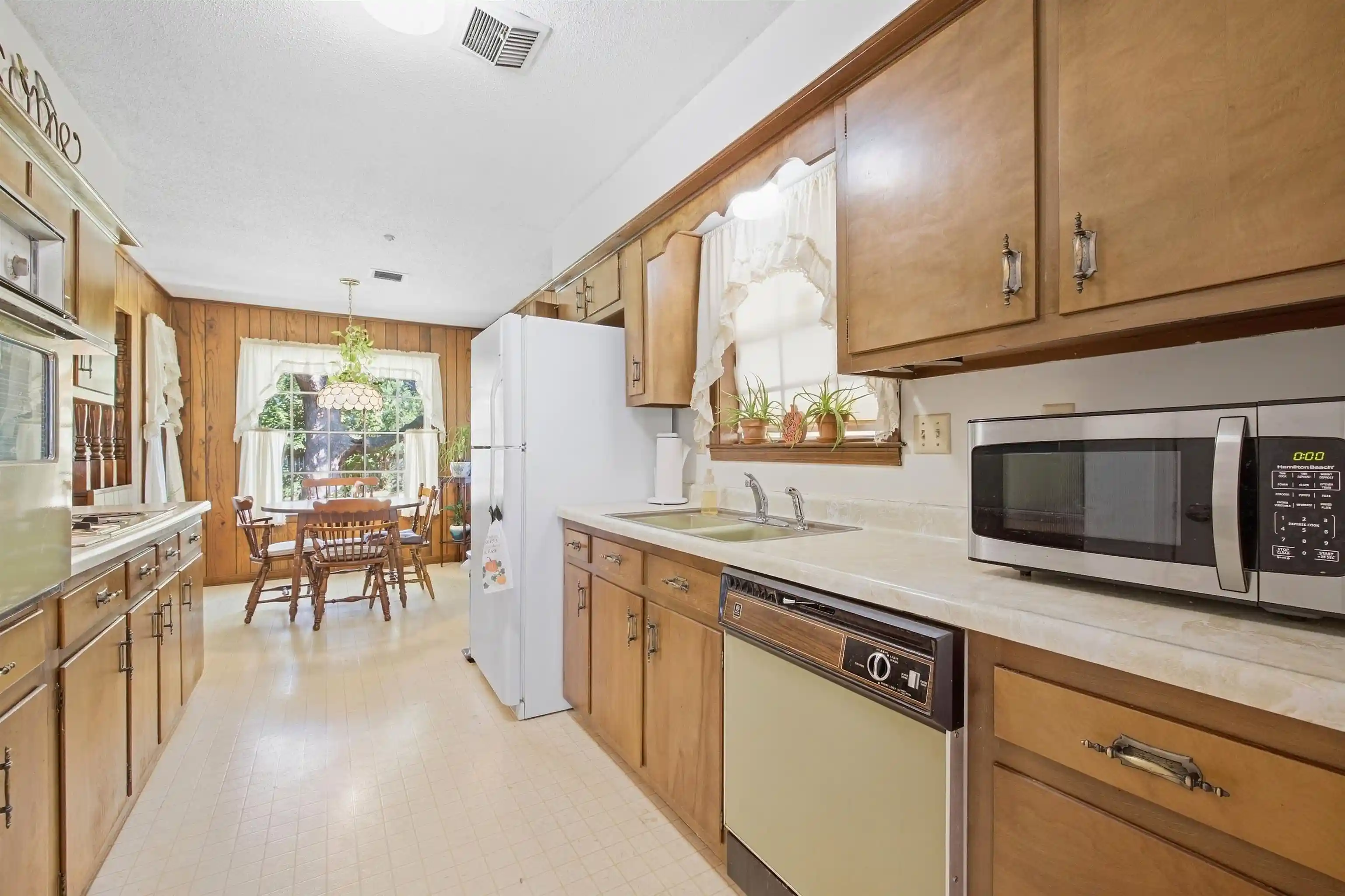 Photo 3 of Single family home for sale at 5310 Honeywood Ave, Memphis, TN 38118 | MLS# 10230750 | Listing updated on 2026-09-26