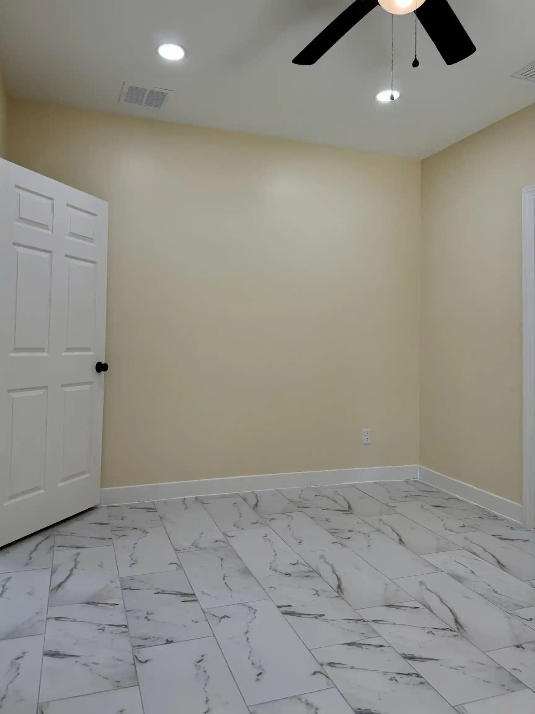 Photo 2 of Single family home for sale at 3437 Powell Ave, Memphis, TN 38122 | MLS# 10230756 | Listing updated on 2026-09-24