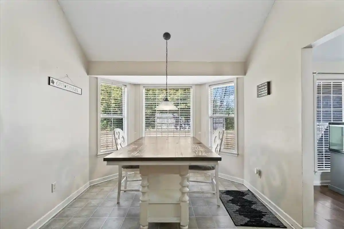 Photo 3 of Single family home for sale at 9562 Misty Knoll Dr, Cordova, TN 38016 | MLS# 10230760 | Listing updated on 2026-09-19