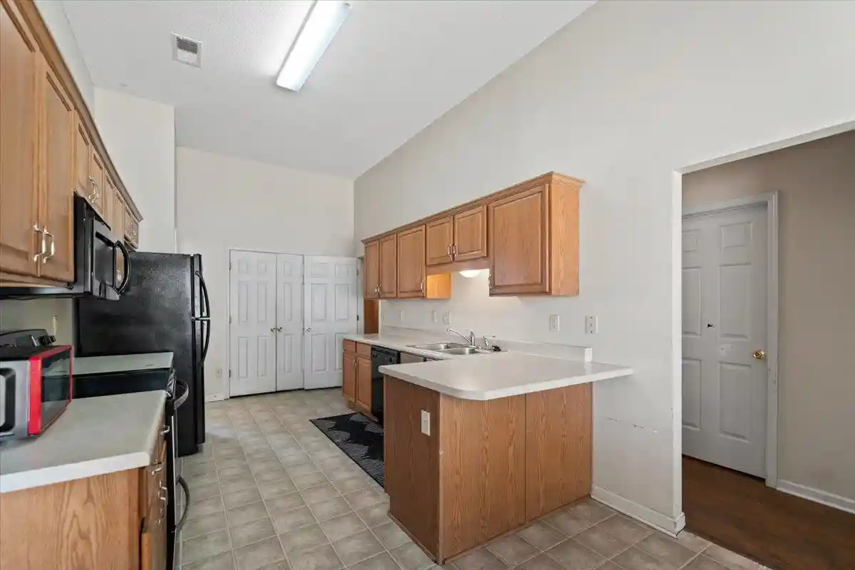 Photo 4 of Single family home for sale at 9562 Misty Knoll Dr, Cordova, TN 38016 | MLS# 10230760 | Listing updated on 2026-09-19