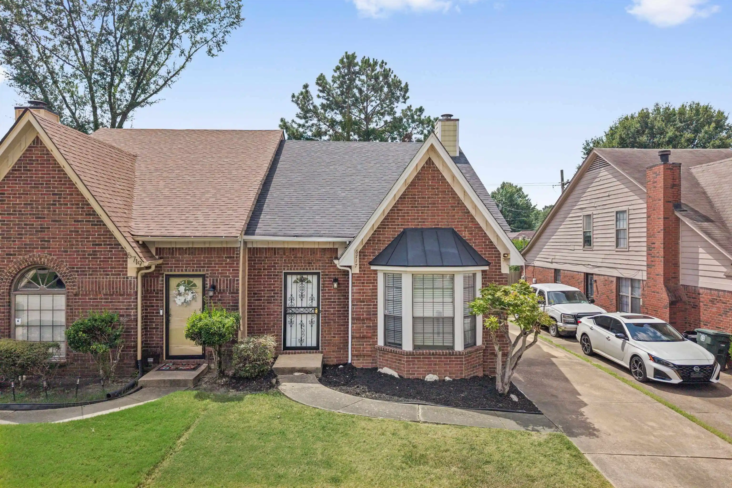 Photo 1 of Townhouse for sale at 6717 Ross Ridge Dr, Memphis, TN 38141 | MLS# 10230764 | Listing updated on 2026-10-01