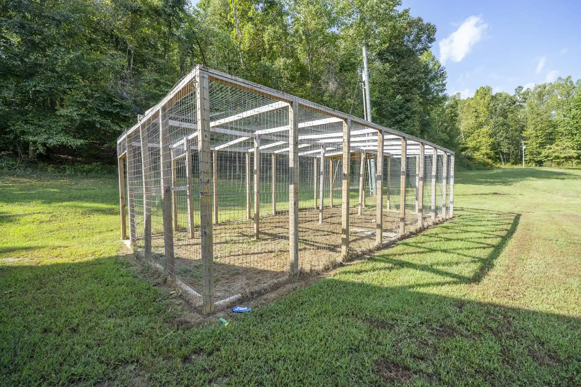 Photo 3 of Single family home for sale at 1823 Clifton Turnpike Rd, Waynesboro, TN 38485 | MLS# 10230773 | Listing updated on 2026-09-20