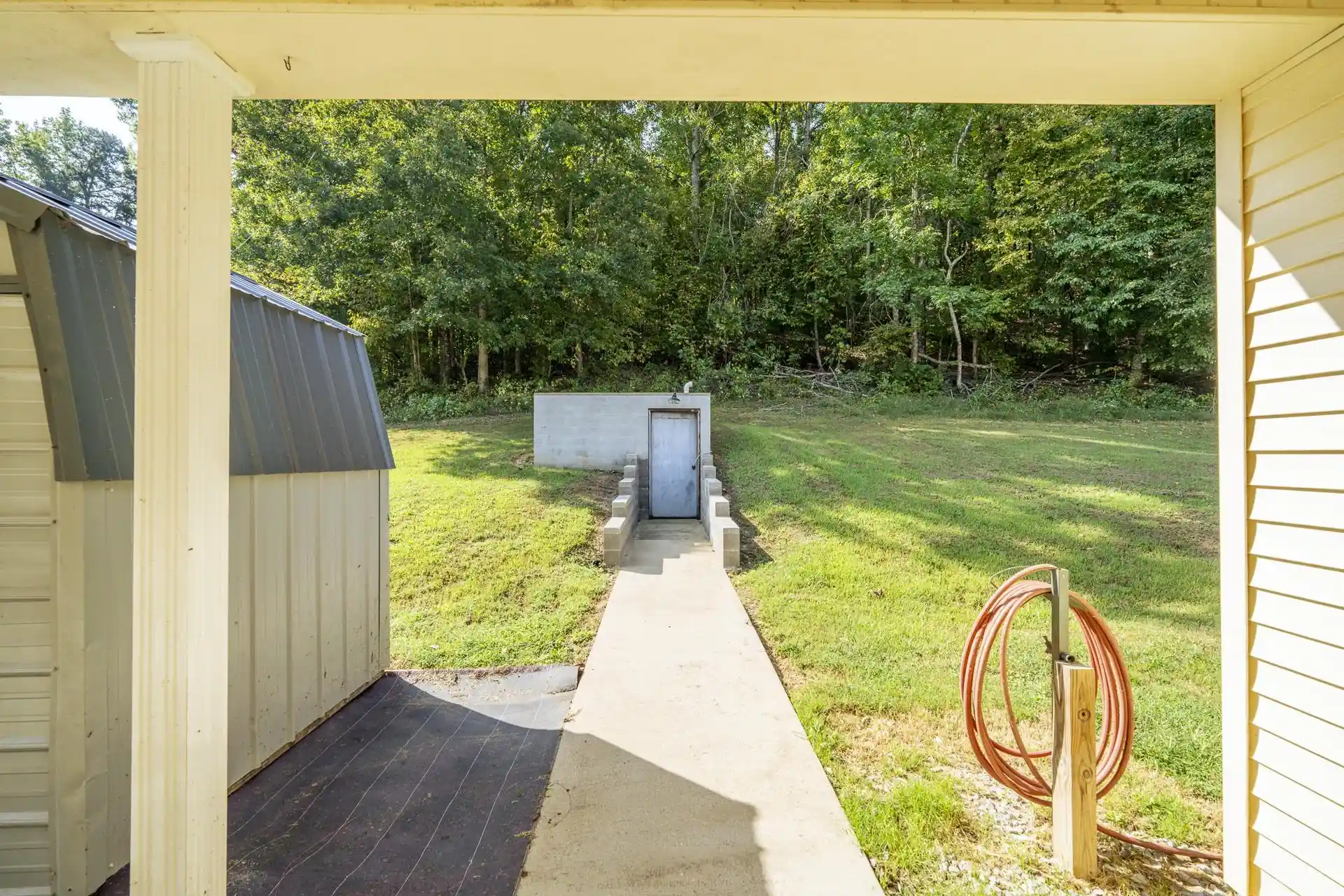 Photo 3 of Single family home for sale at 1823 Clifton Turnpike Rd, Waynesboro, TN 38485 | MLS# 10230773 | Listing updated on 2026-09-20