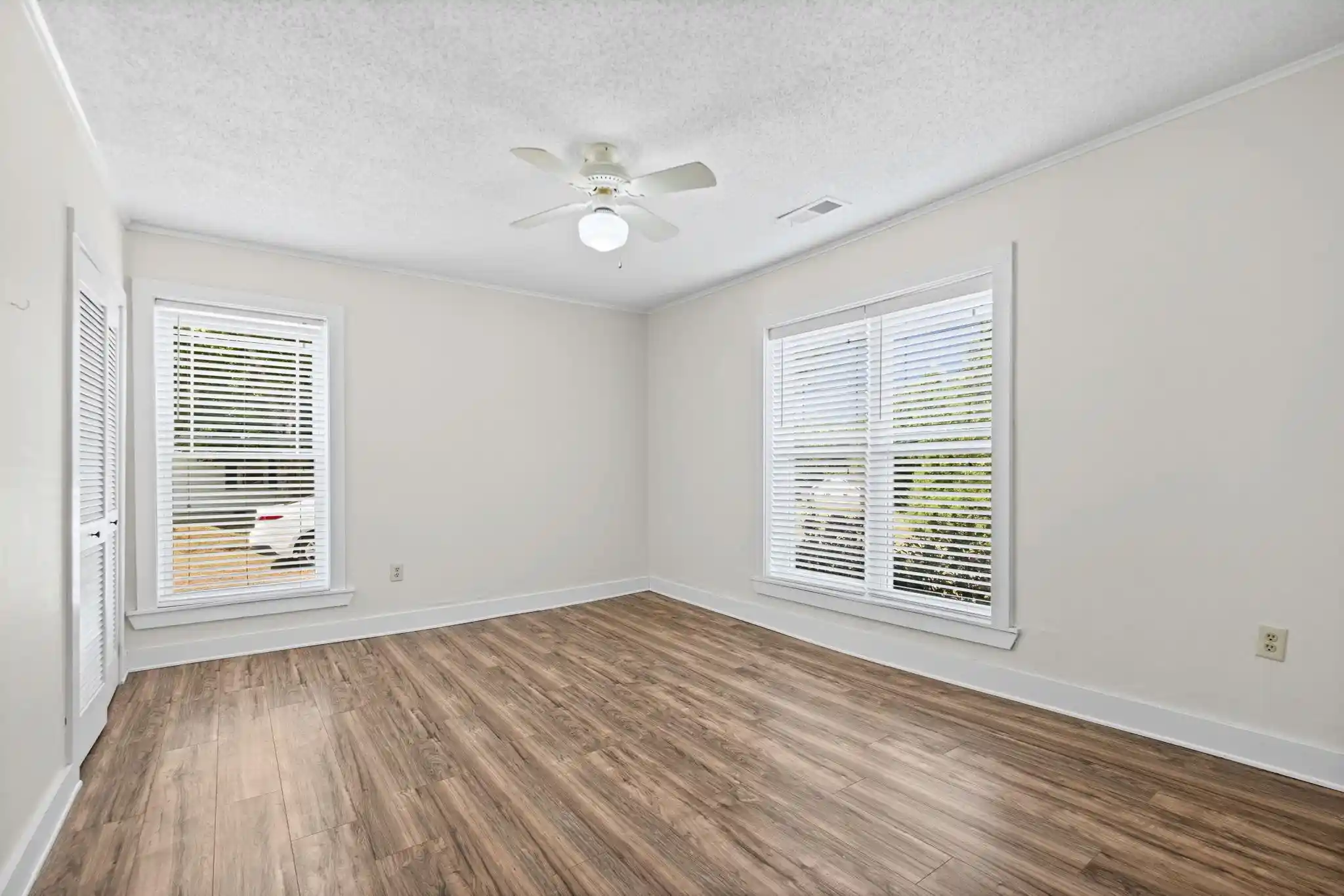 Photo 4 of Sale Pending at 271 E Woodlawn Ave, Brighton, TN 38011 | MLS# 10230774 | Listing updated on 2026-09-29