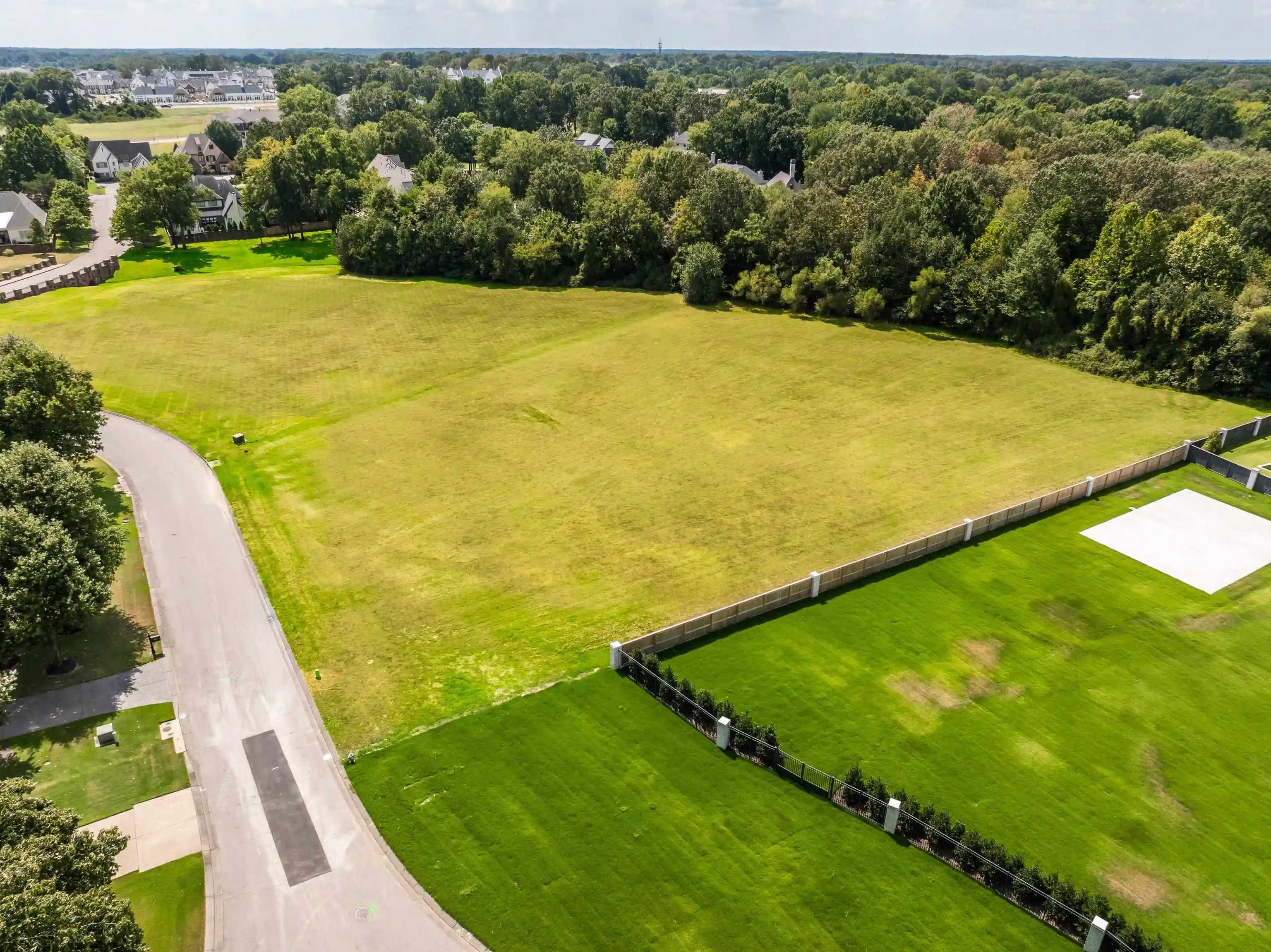 Photo 4 of Land for sale at Dubray Manor Dr, Collierville, TN 38017 | MLS# 10230785 | Listing updated on 2026-10-03