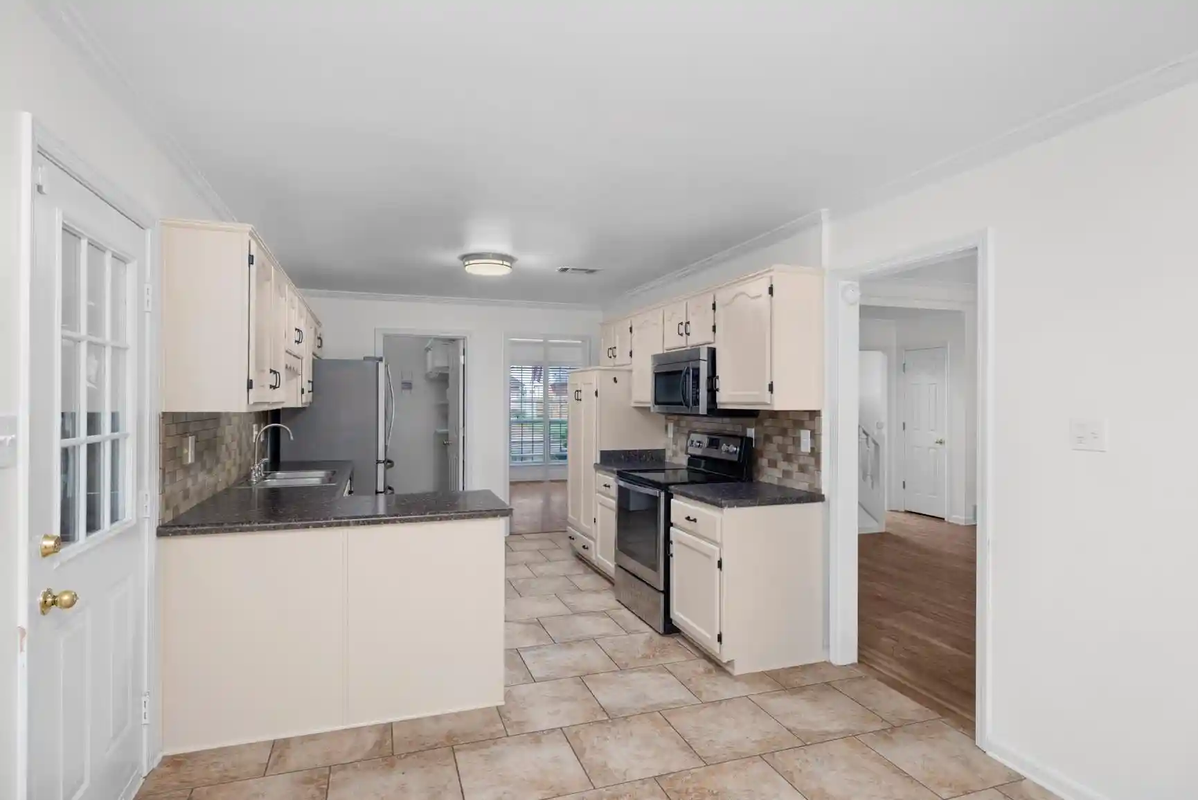 Photo 2 of Single family home for sale at 6649 Vallendar Cv, Bartlett, TN 38135 | MLS# 10230815 | Listing updated on 2026-09-23