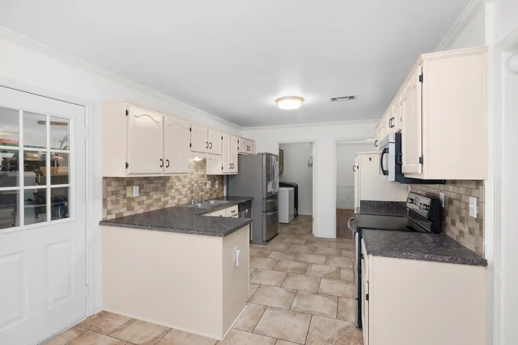 Photo 3 of Single family home for sale at 6649 Vallendar Cv, Bartlett, TN 38135 | MLS# 10230815 | Listing updated on 2026-09-23