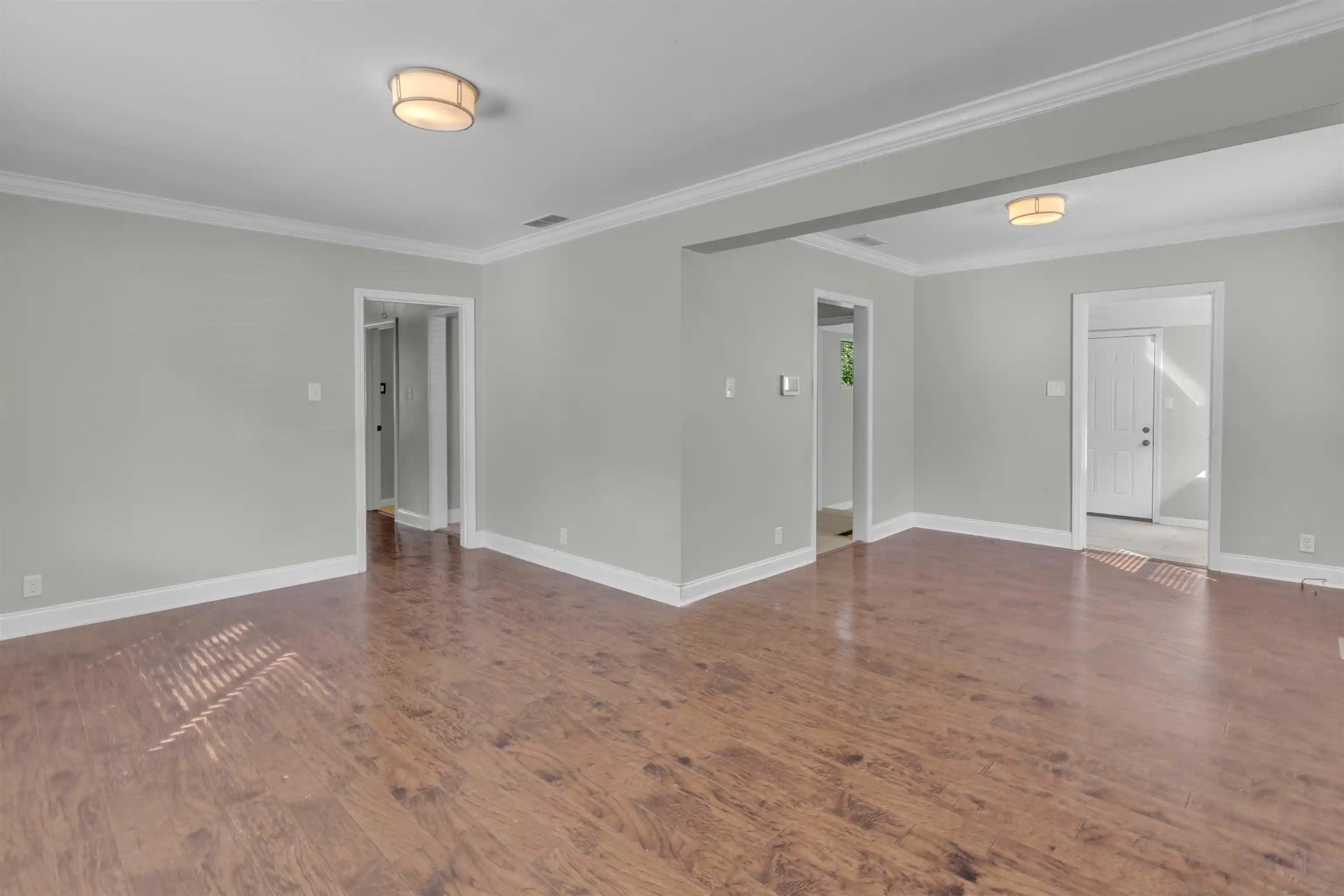 Photo 2 of Single family home for sale at 3200 N Waynoka Cir, Memphis, TN 38111 | MLS# 10230829 | Listing updated on 2026-09-22