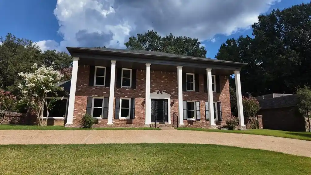 Photo 1 of Single family home for sale at 2336 Kirby Pky, Memphis, TN 38119 | MLS# 10230851 | Listing updated on 2026-09-26