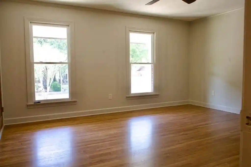 Photo 4 of Single family home for sale at 2336 Kirby Pky, Memphis, TN 38119 | MLS# 10230851 | Listing updated on 2026-09-26