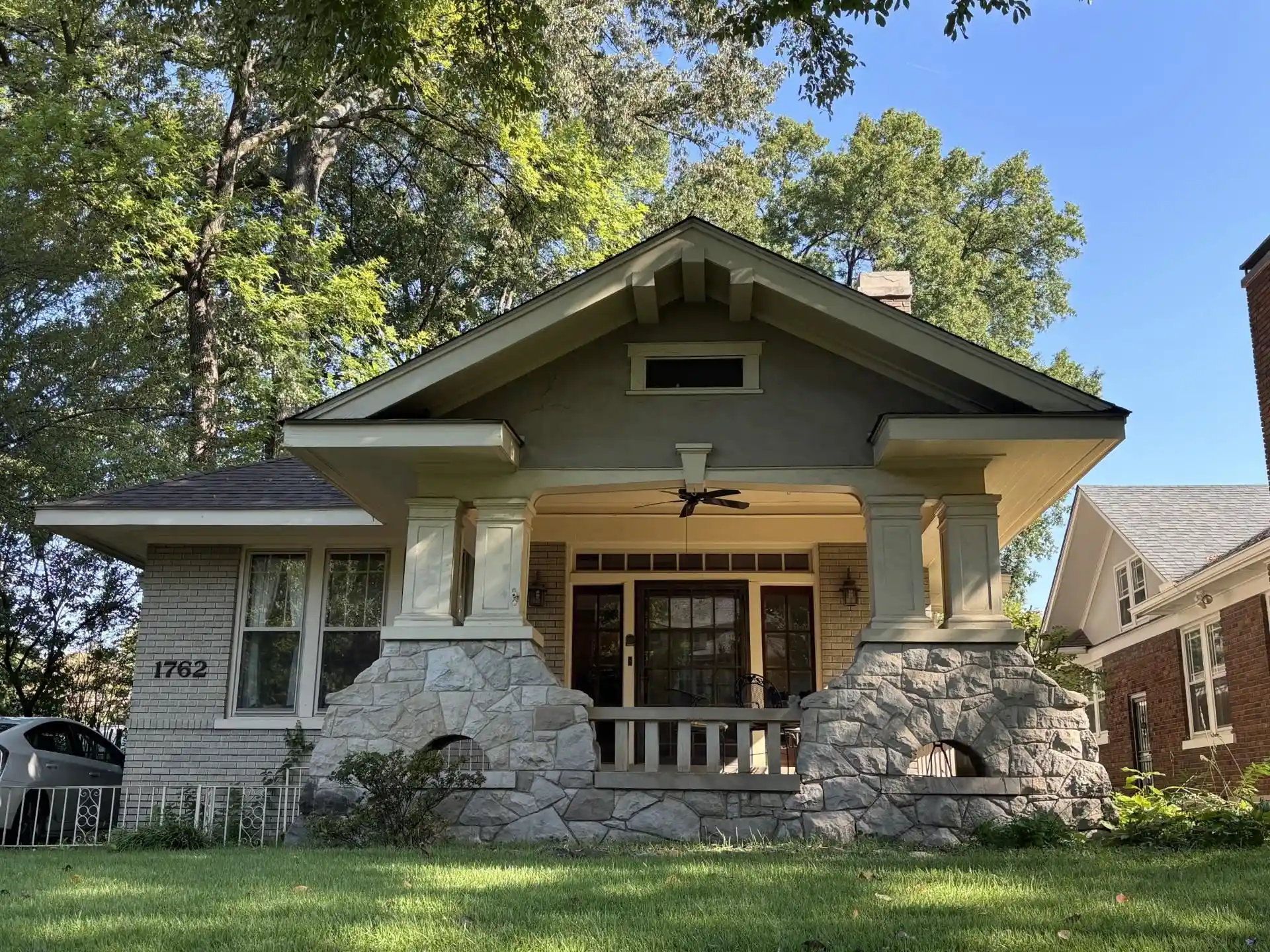 Photo 1 of Single family home for sale at 1762 Autumn Ave, Memphis, TN 38112 | MLS# 10230899 | Listing updated on 2026-09-23