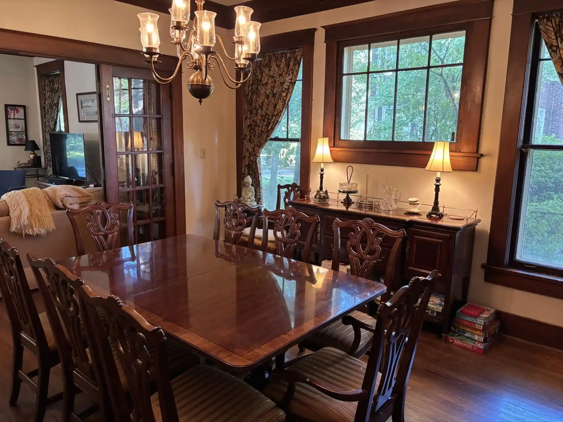 Photo 3 of Single family home for sale at 1762 Autumn Ave, Memphis, TN 38112 | MLS# 10230899 | Listing updated on 2026-09-23