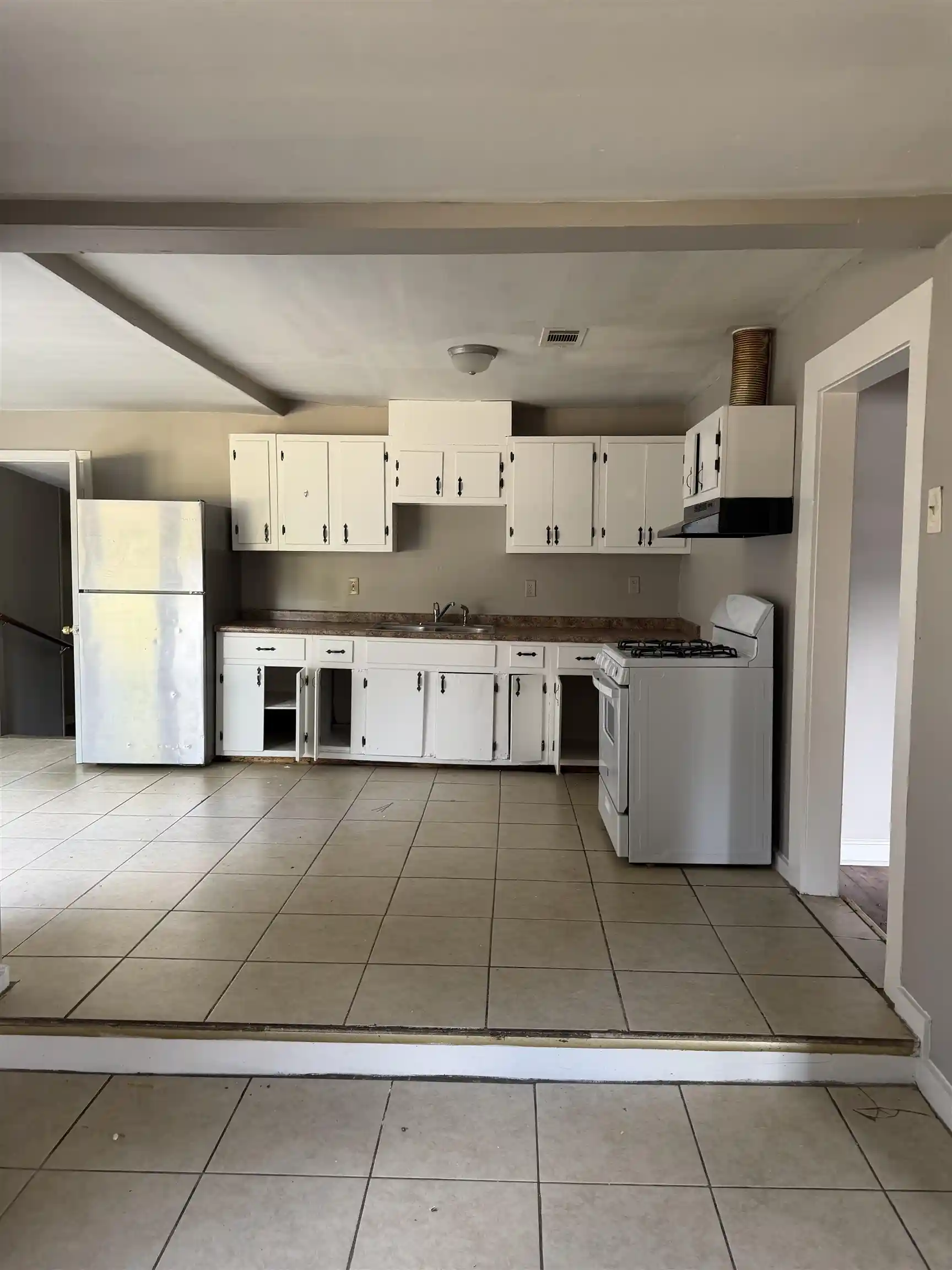 Photo 3 of Single family home for sale at 3030 Mccool Ave, Memphis, TN 38114 | MLS# 10230903 | Listing updated on 2026-09-22