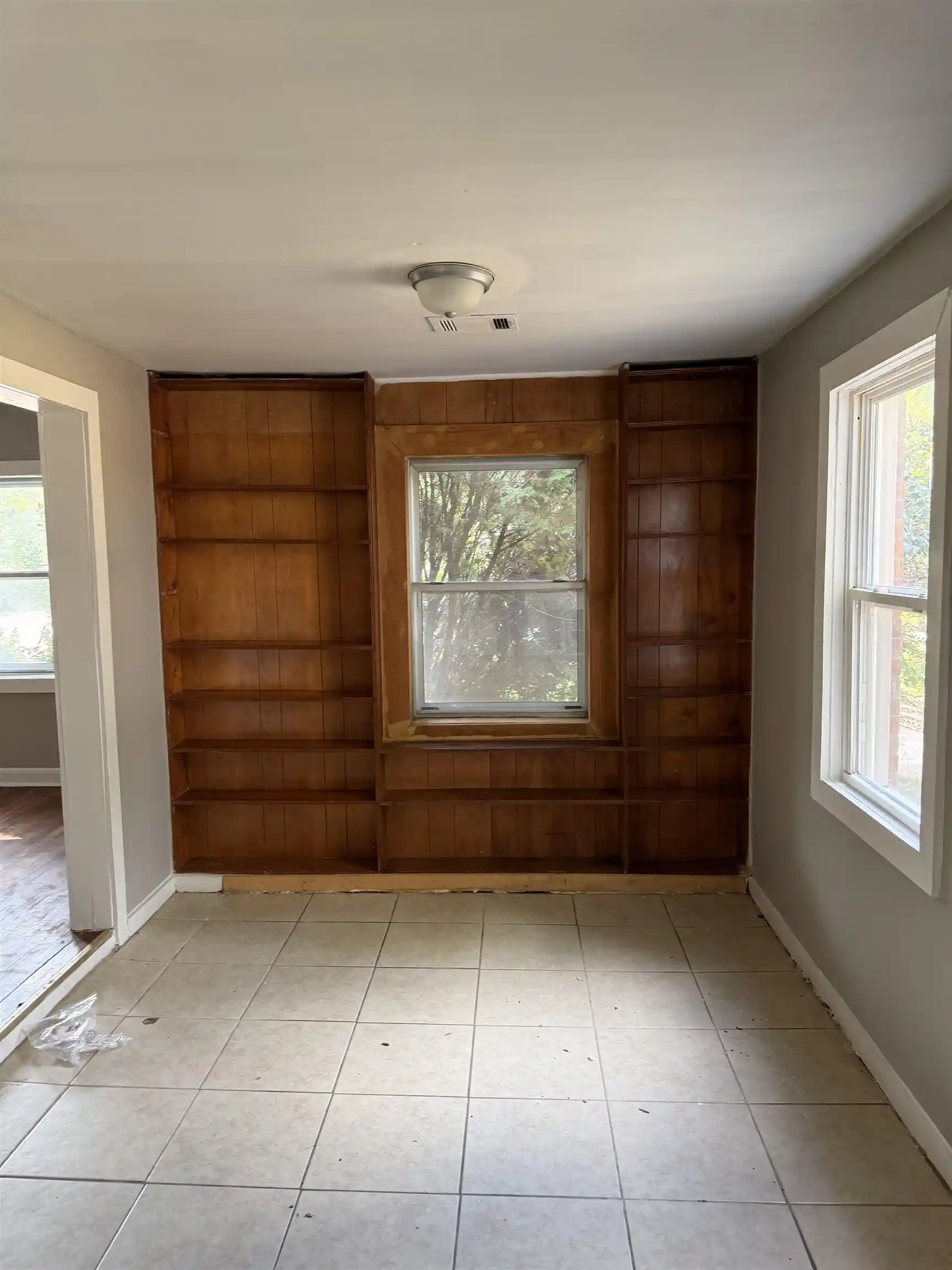 Photo 4 of Single family home for sale at 3030 Mccool Ave, Memphis, TN 38114 | MLS# 10230903 | Listing updated on 2026-09-22
