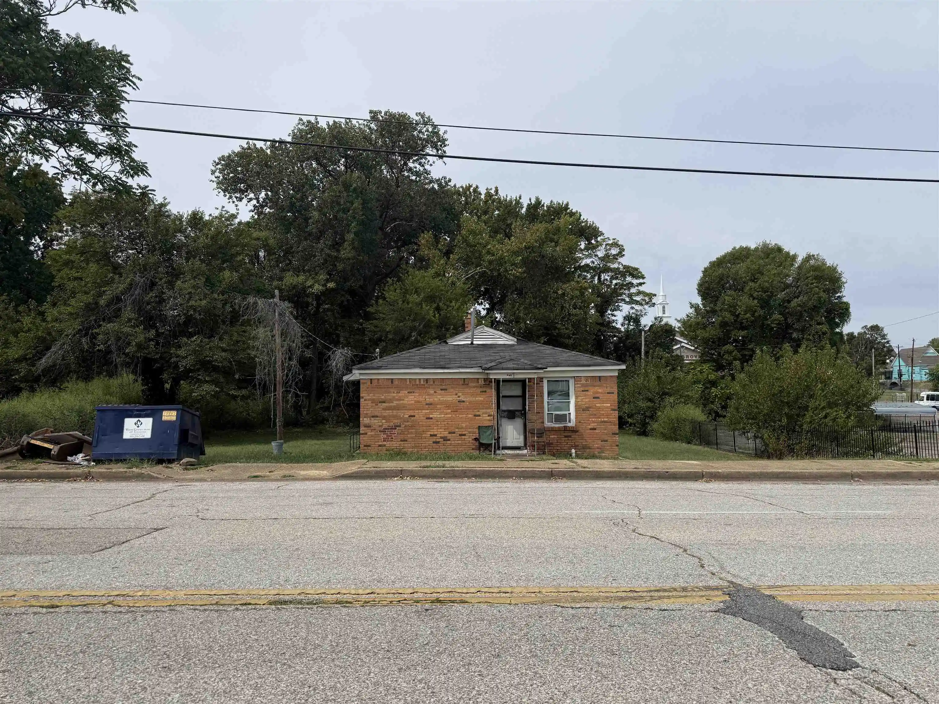 Photo 2 of Multi family home for sale at 229 N Dunlap St, Memphis, TN 38105 | MLS# 10230922 | Listing updated on 2026-09-22