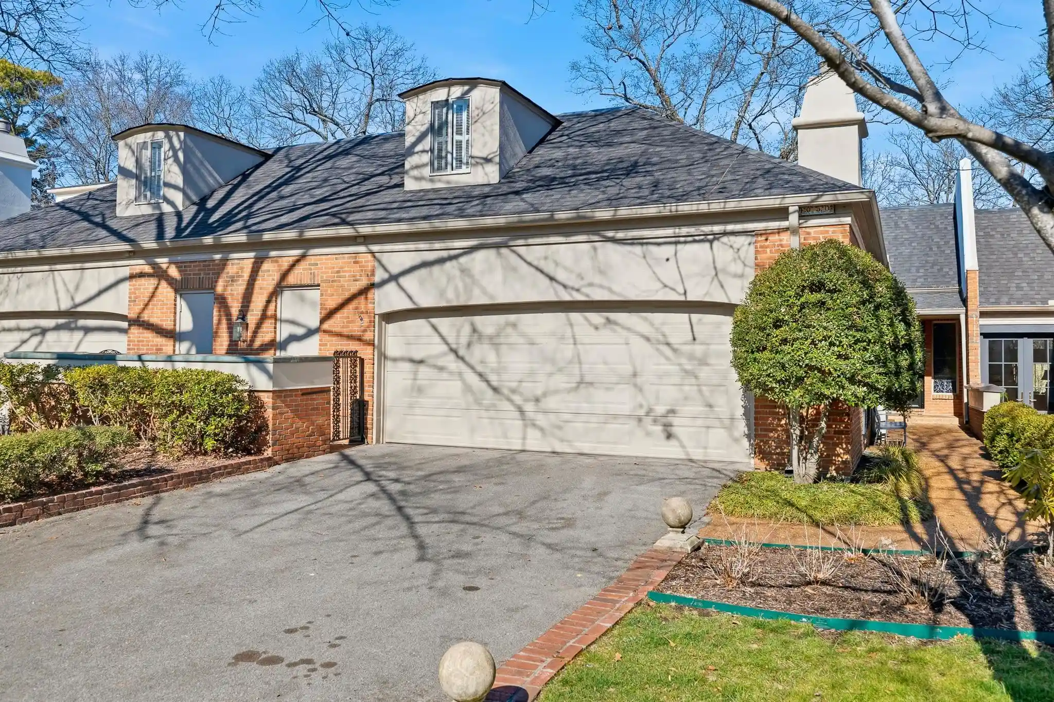 Photo 1 of Sale Pending at 4050 Baronne Way #34, Memphis, TN 38117 | MLS# 10230923 | Listing updated on 2026-09-22