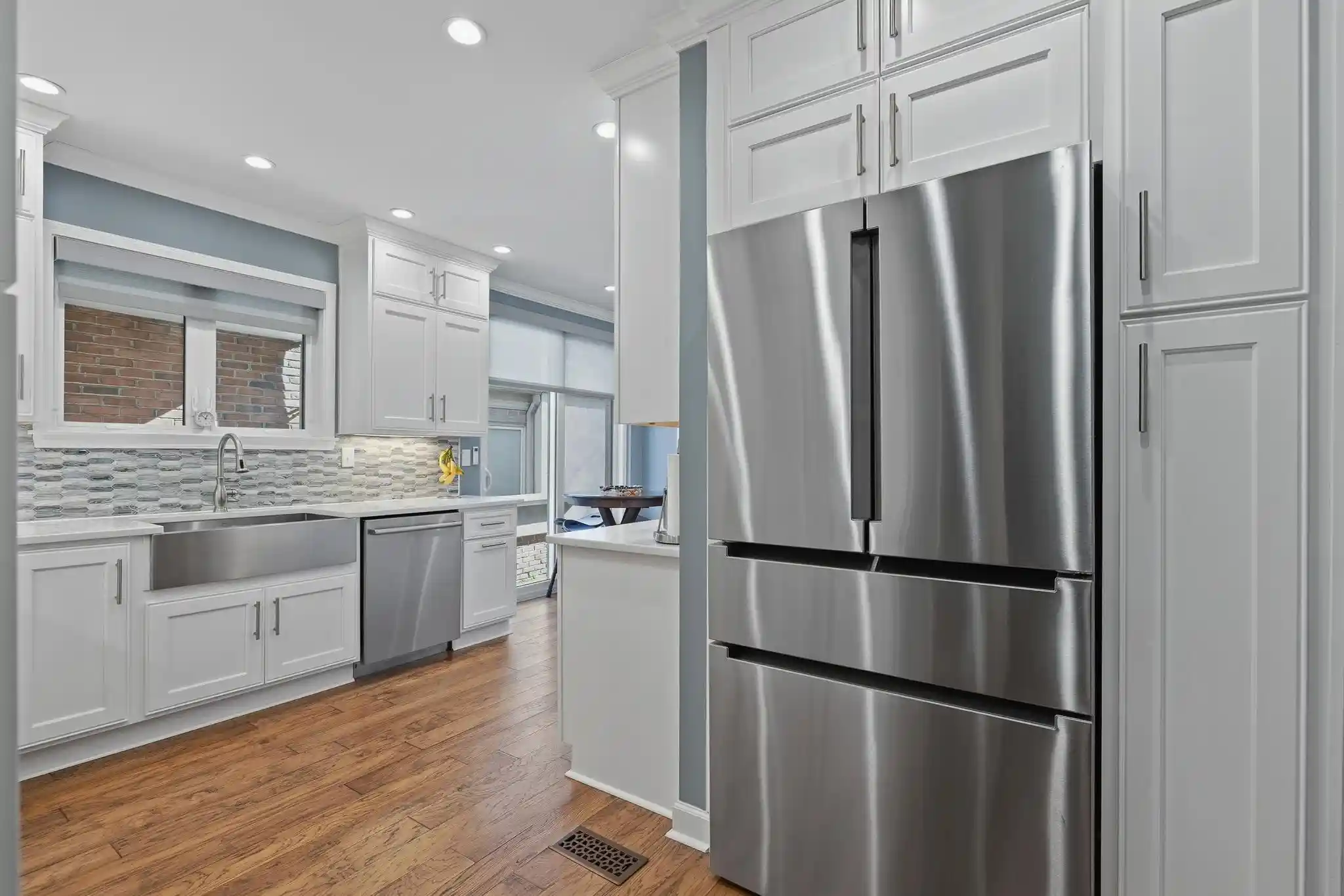 Photo 3 of Sale Pending at 4050 Baronne Way #34, Memphis, TN 38117 | MLS# 10230923 | Listing updated on 2026-09-22