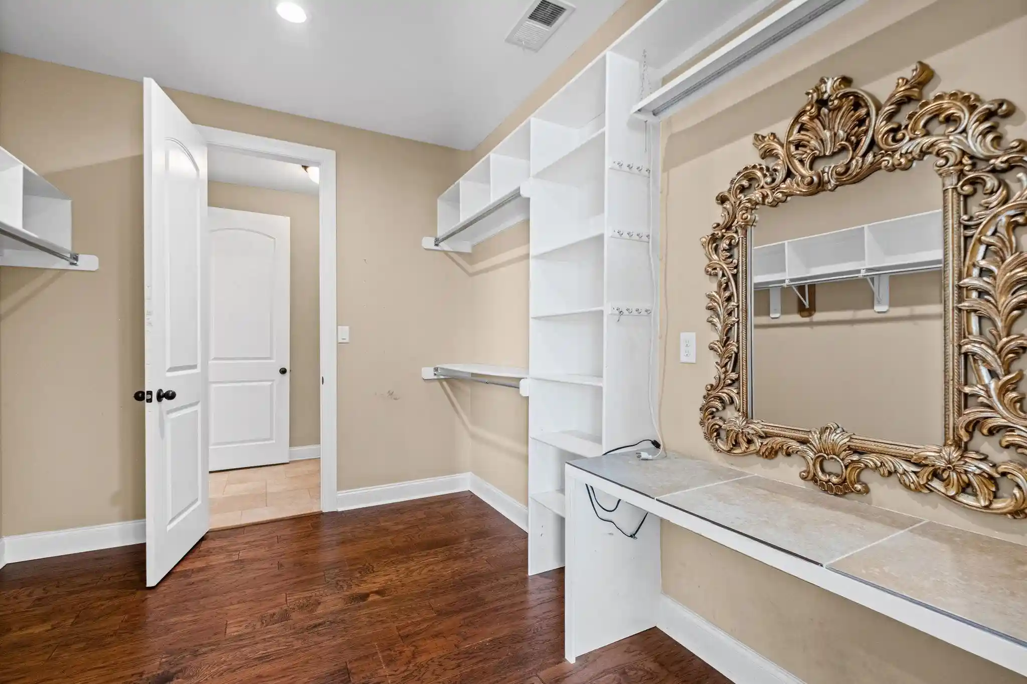 Photo 4 of Single family home for sale at 8895 N Gragg Rd, Millington, TN 38053 | MLS# 10230937 | Listing updated on 2026-09-24