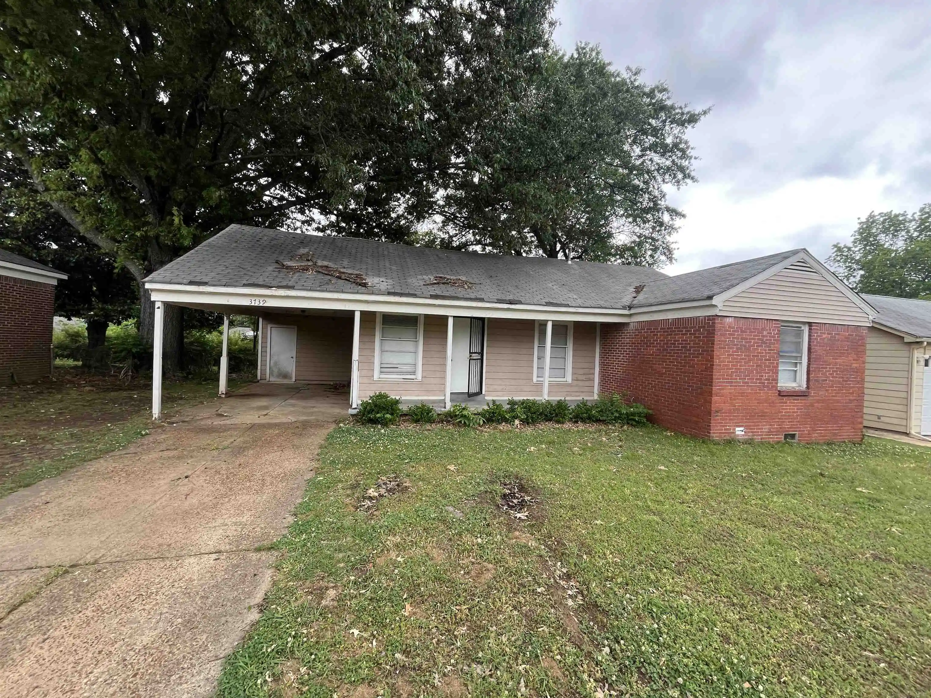 Photo 1 of Sale Pending at 3739 Wickcliff Ln, Memphis, TN 38118 | MLS# 10230940 | Listing updated on 2026-09-29