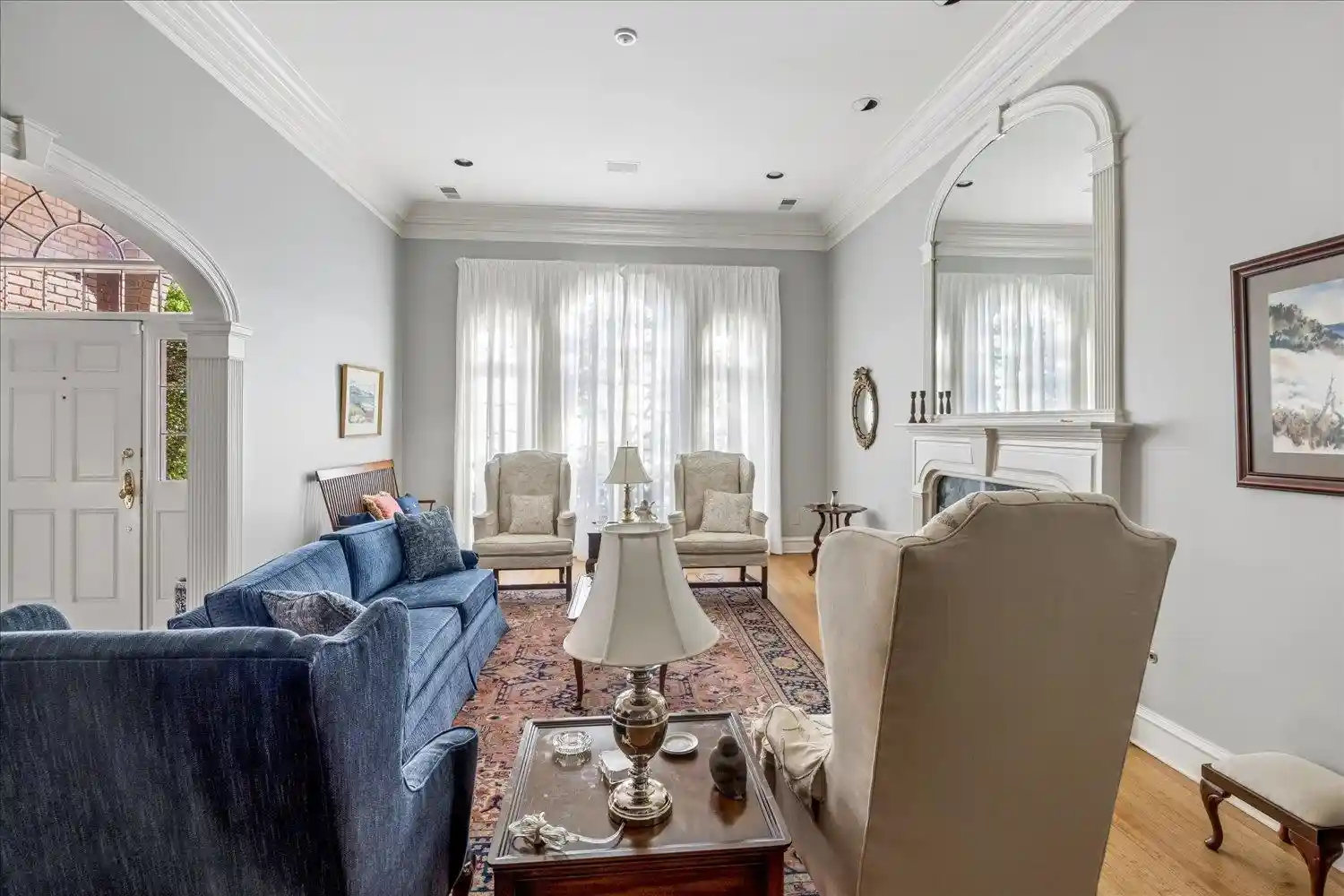Photo 3 of Single family home for sale at 928 E Riverwalk Dr, Memphis, TN 38120 | MLS# 10230949 | Listing updated on 2026-10-09
