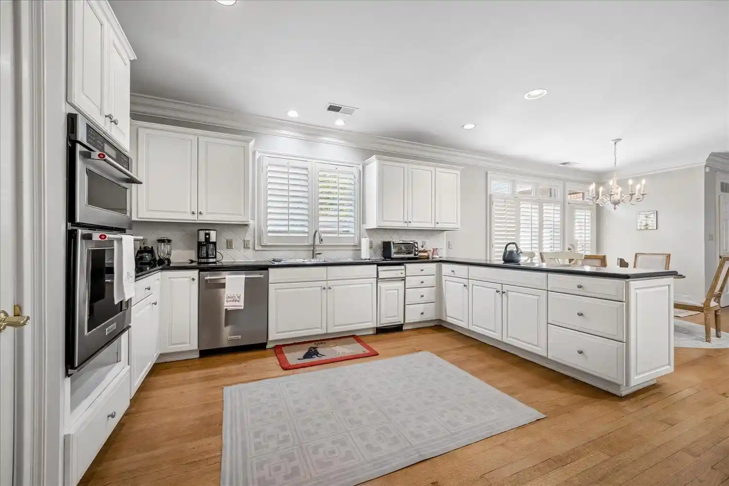 Photo 4 of Single family home for sale at 928 E Riverwalk Dr, Memphis, TN 38120 | MLS# 10230949 | Listing updated on 2026-10-09