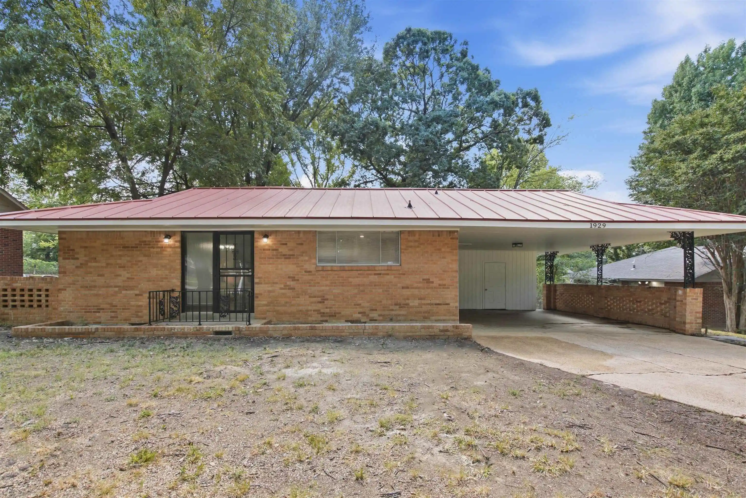 Photo 1 of Single family home for sale at 1929 Goodhaven Dr, Memphis, TN 38116 | MLS# 10230955 | Listing updated on 2026-09-25