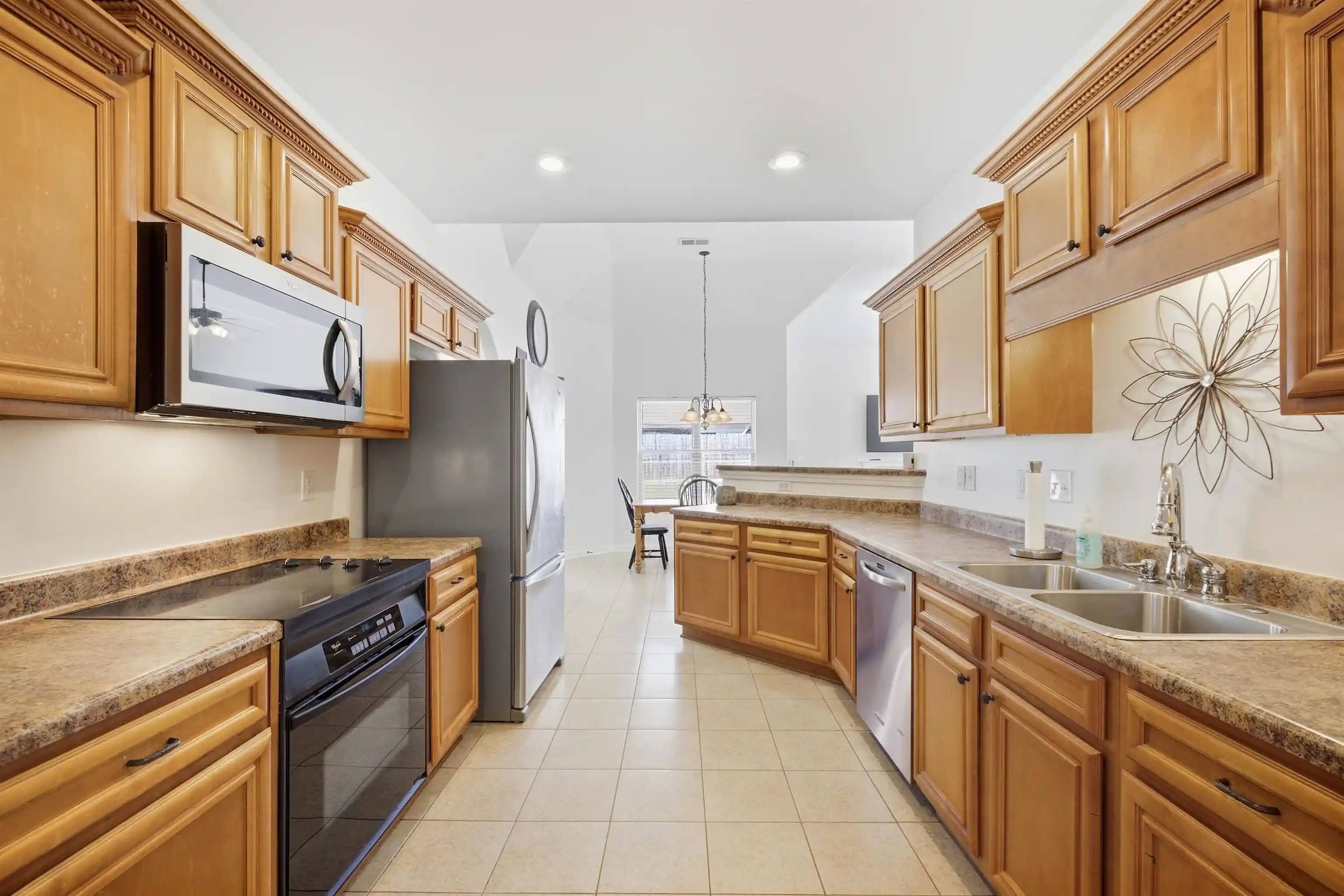 Photo 2 of Single family home for sale at 7920 Pips Ridge Ln, Bartlett, TN 38133 | MLS# 10230956 | Listing updated on 2026-10-05