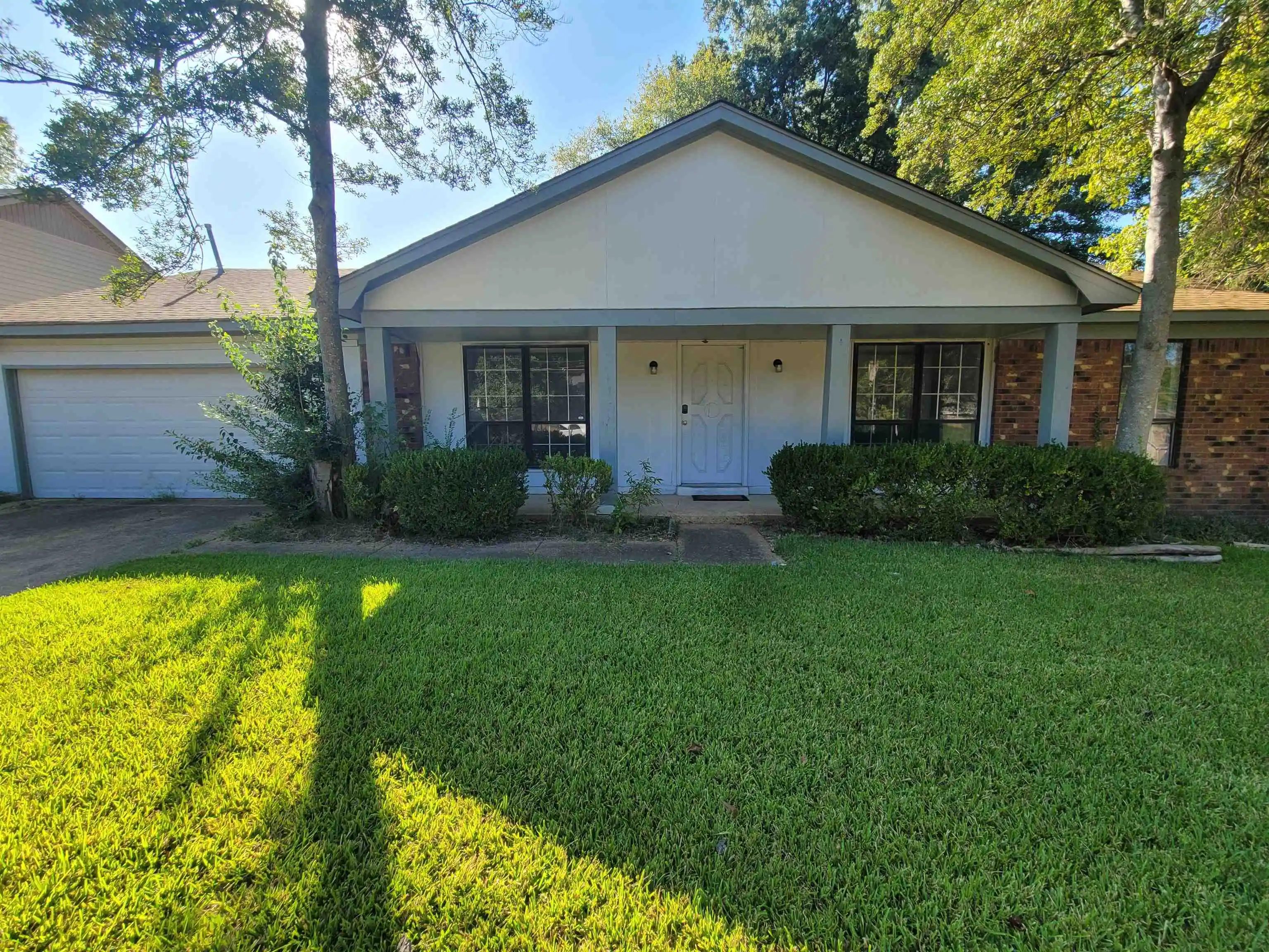 Photo 1 of Single family home for sale at 3515 Old Brownsville Rd, Bartlett, TN 38135 | MLS# 10230970 | Listing updated on 2026-09-24