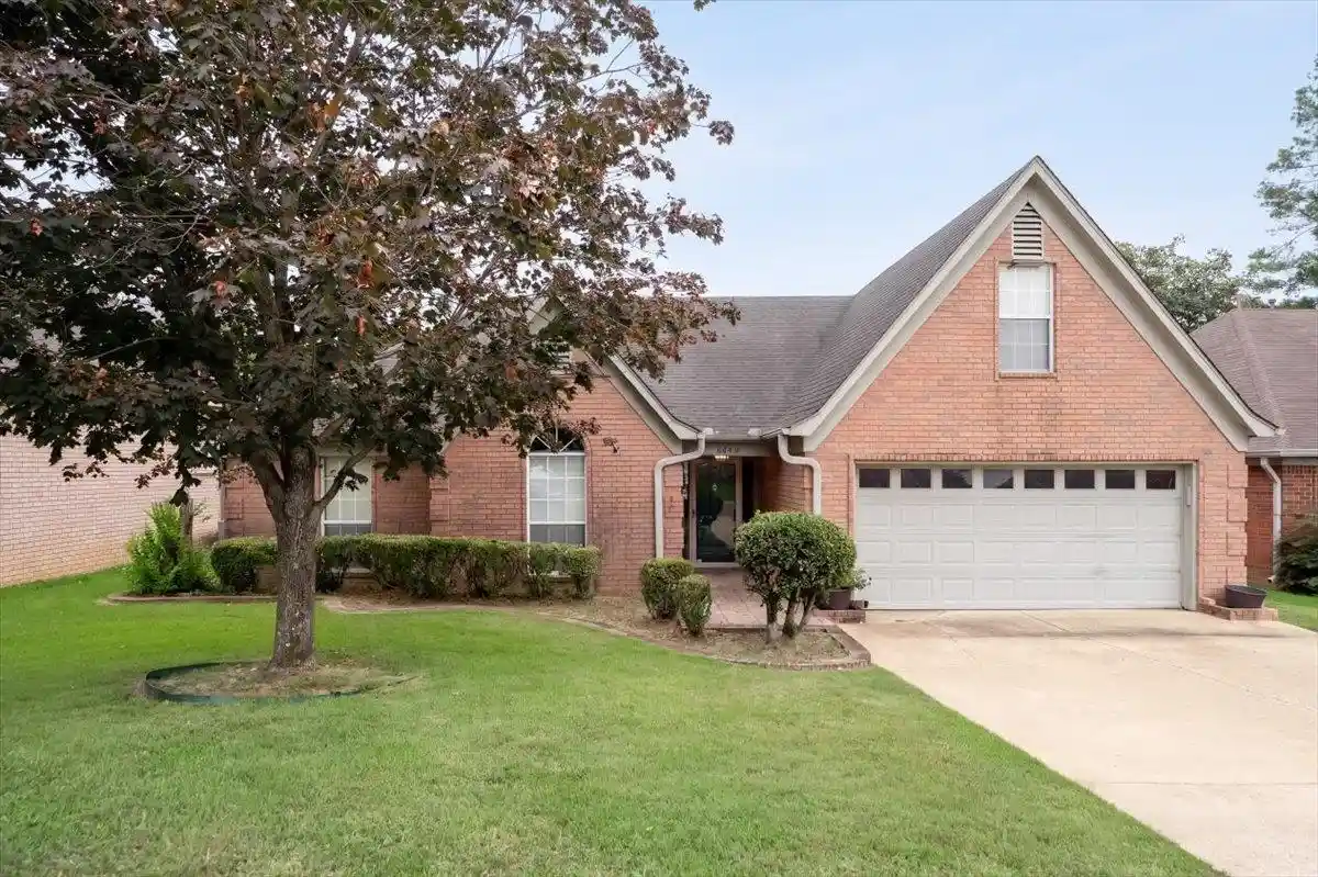 Photo 1 of Single family home for sale at 6449 Gillia Cir, Bartlett, TN 38135 | MLS# 10230977 | Listing updated on 2026-09-24