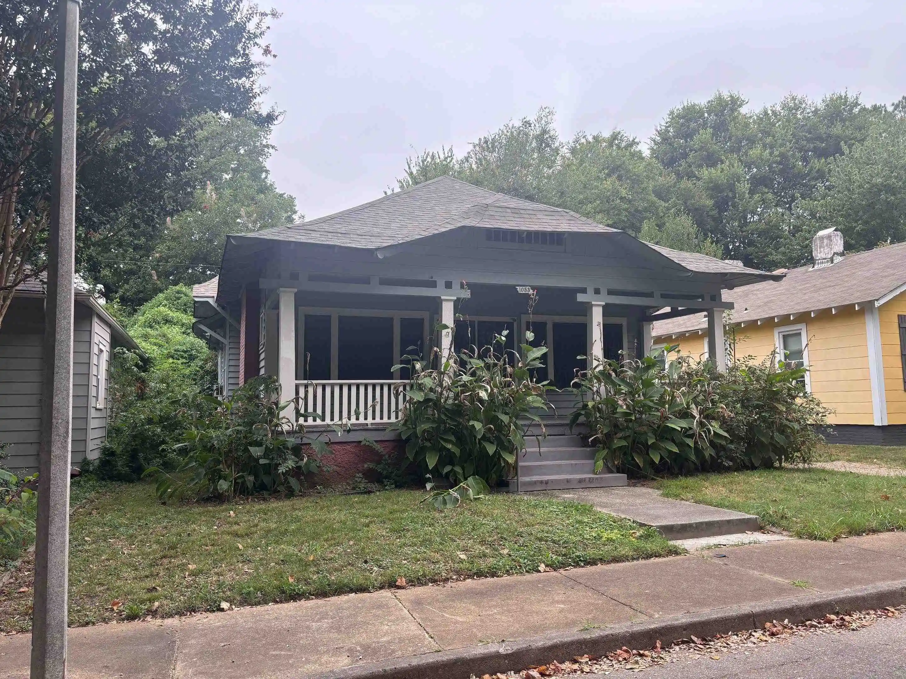 Multi family home for sale at 1053 Fleece Pl, Memphis, TN 38104 | MLS# 10230987