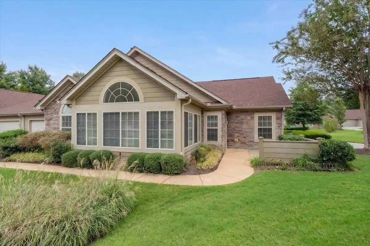 Photo 1 of Sale Pending at 1700 W Southfield Cir, Cordova, TN 38016 | MLS# 10231023 | Listing updated on 2026-10-03